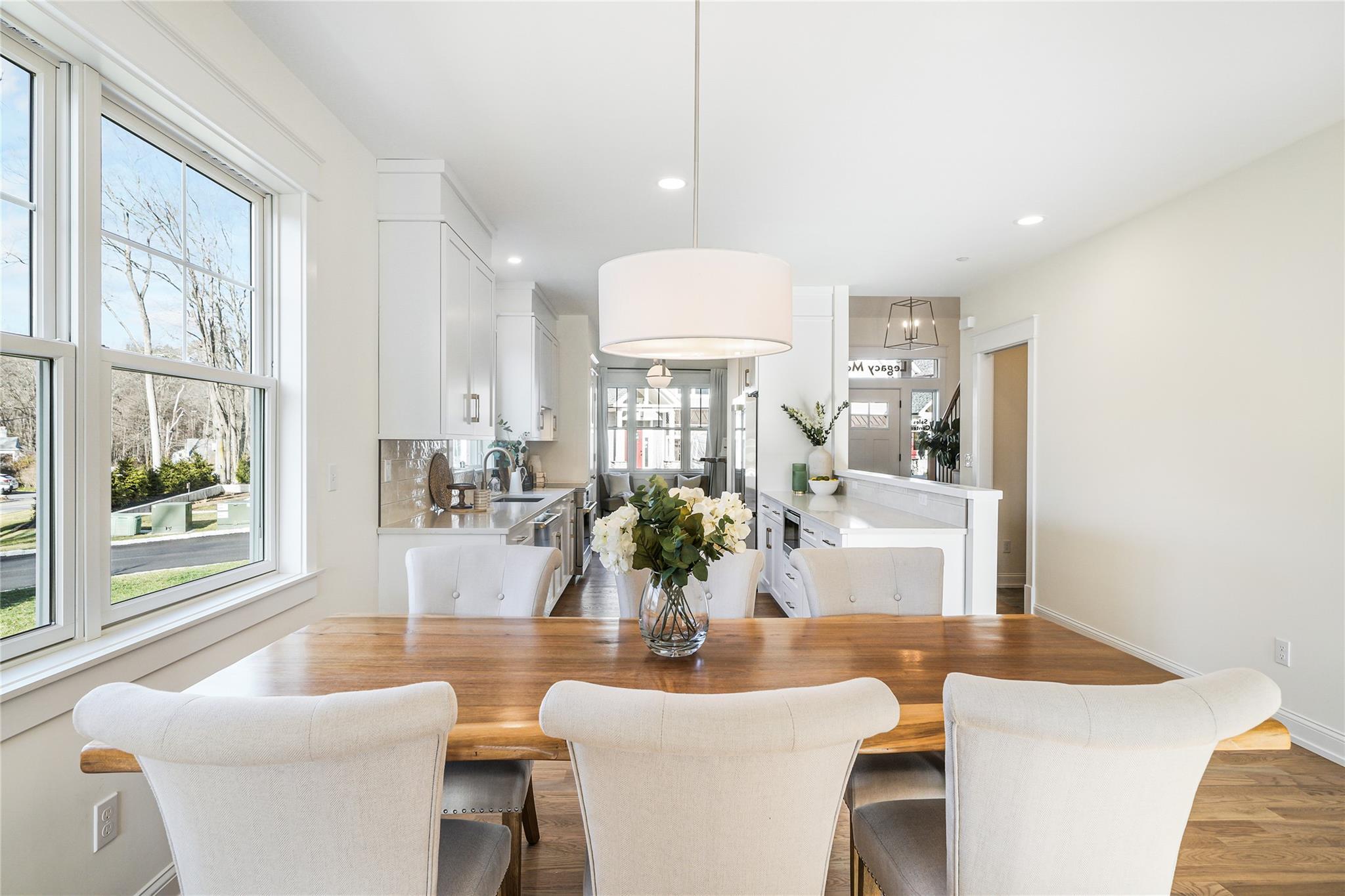 Condo Crompond  Westchester County, NY 10598, MLS-818089-8