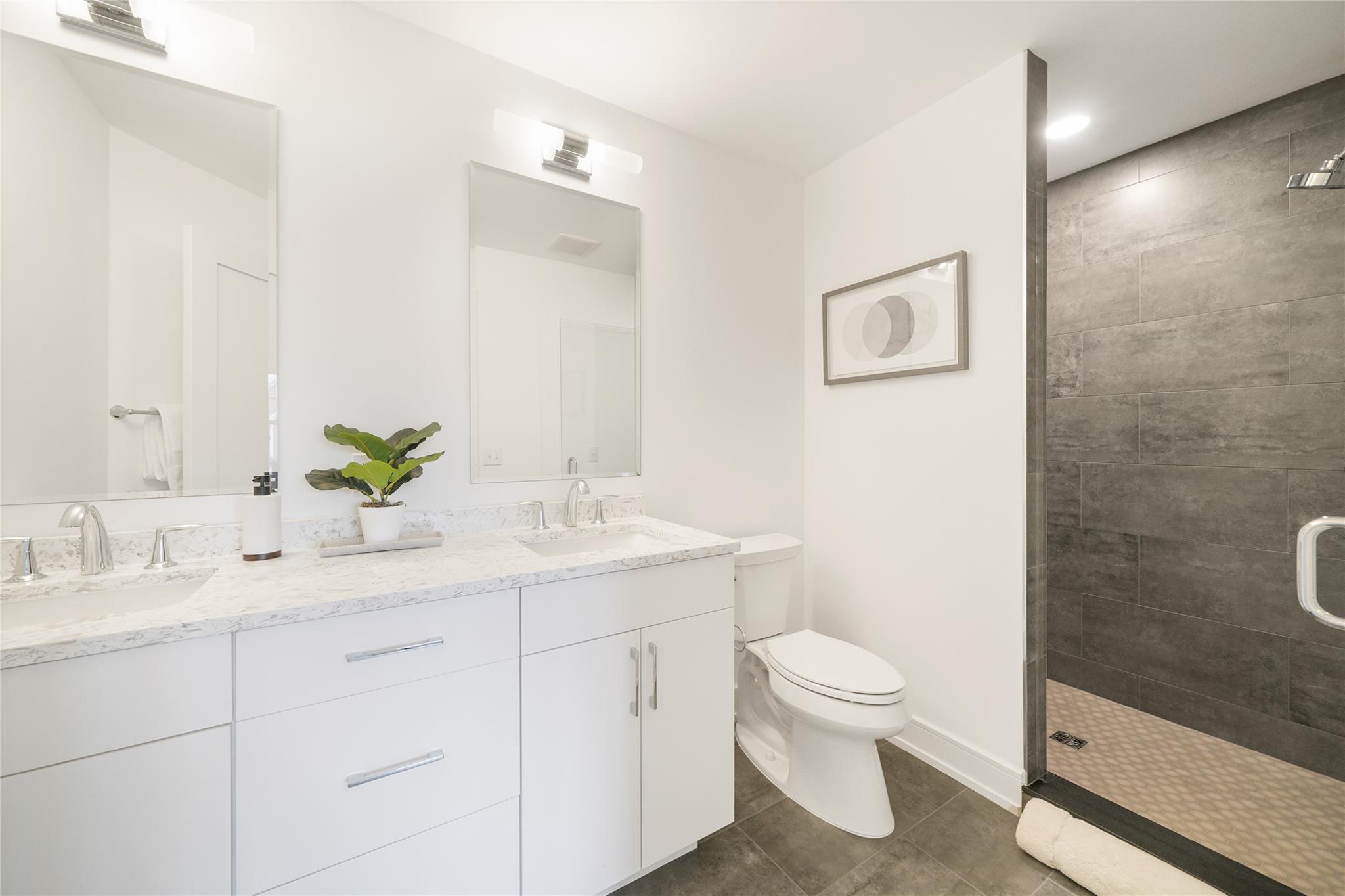 Condo Crompond  Westchester County, NY 10598, MLS-818096-12