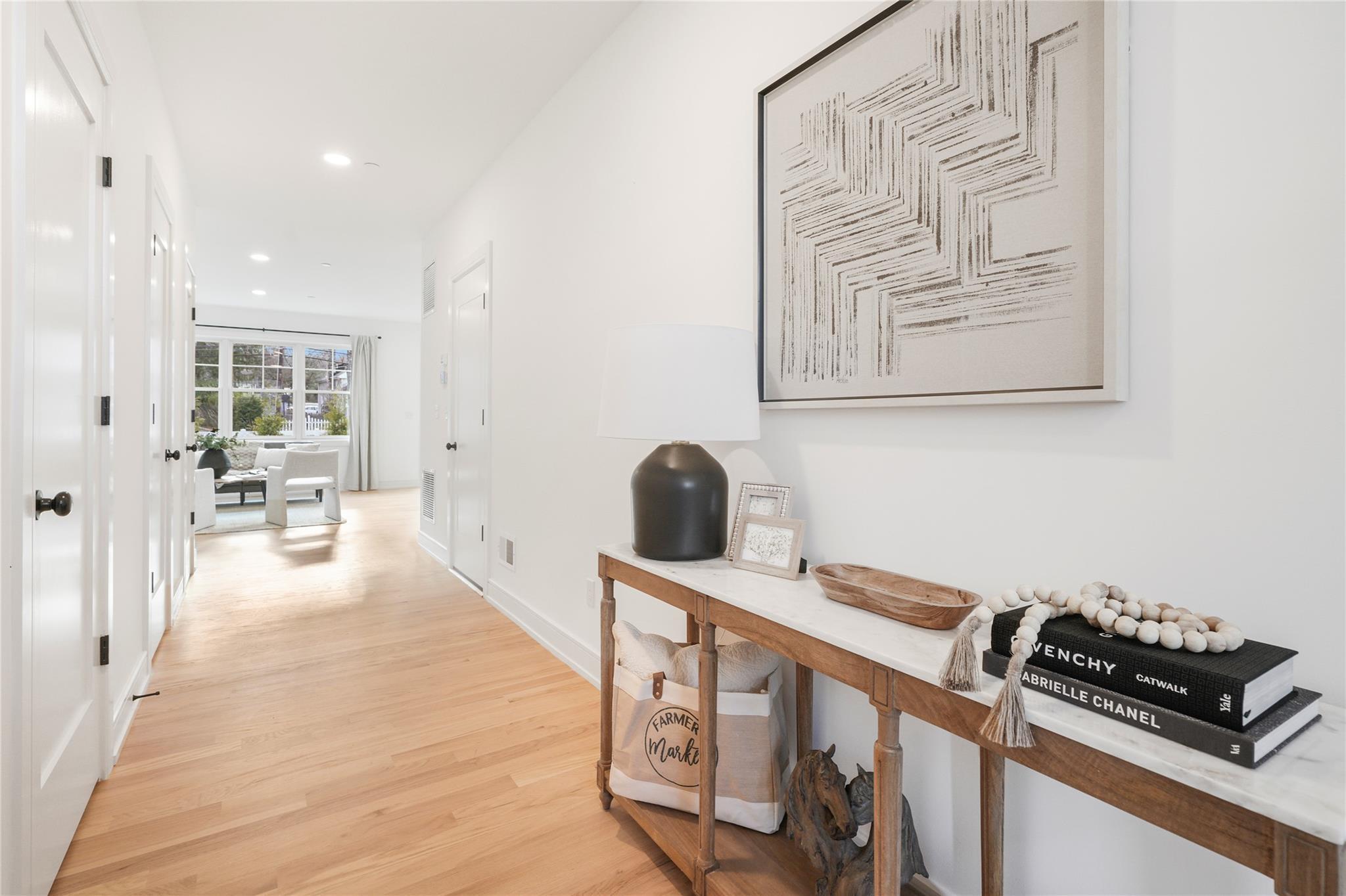 Condo Crompond  Westchester County, NY 10598, MLS-818096-2