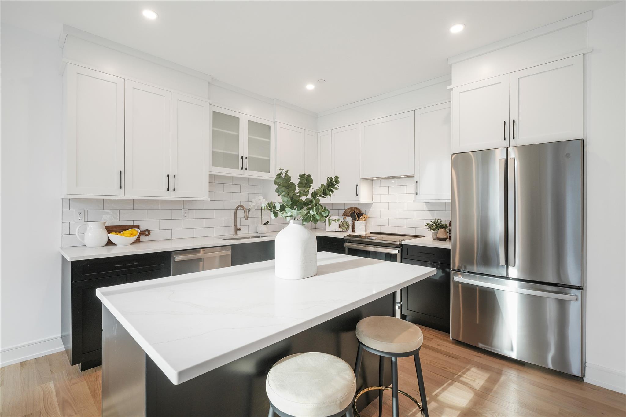Condo Crompond  Westchester County, NY 10598, MLS-818096-6