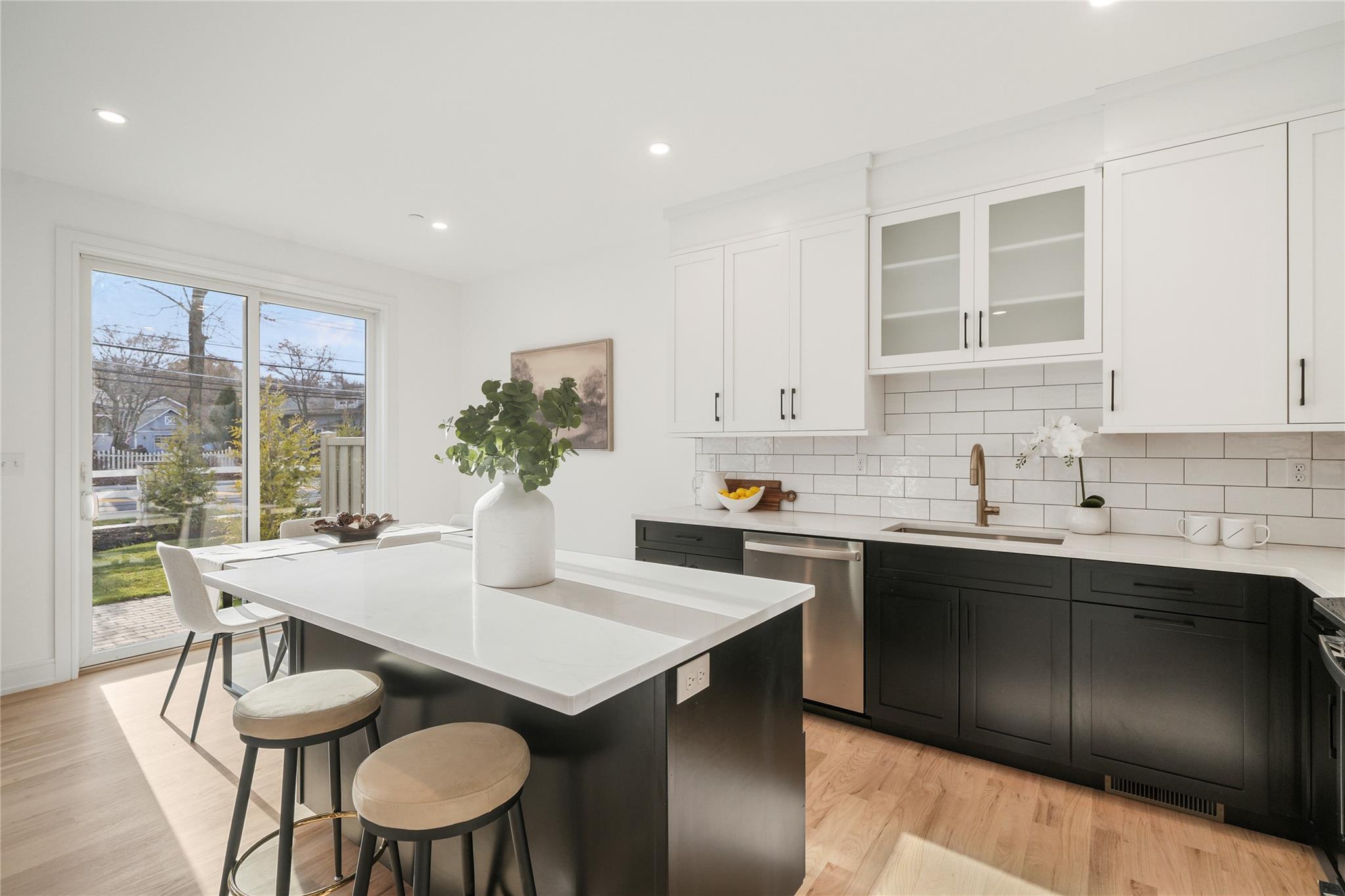 Condo Crompond  Westchester County, NY 10598, MLS-818096-7