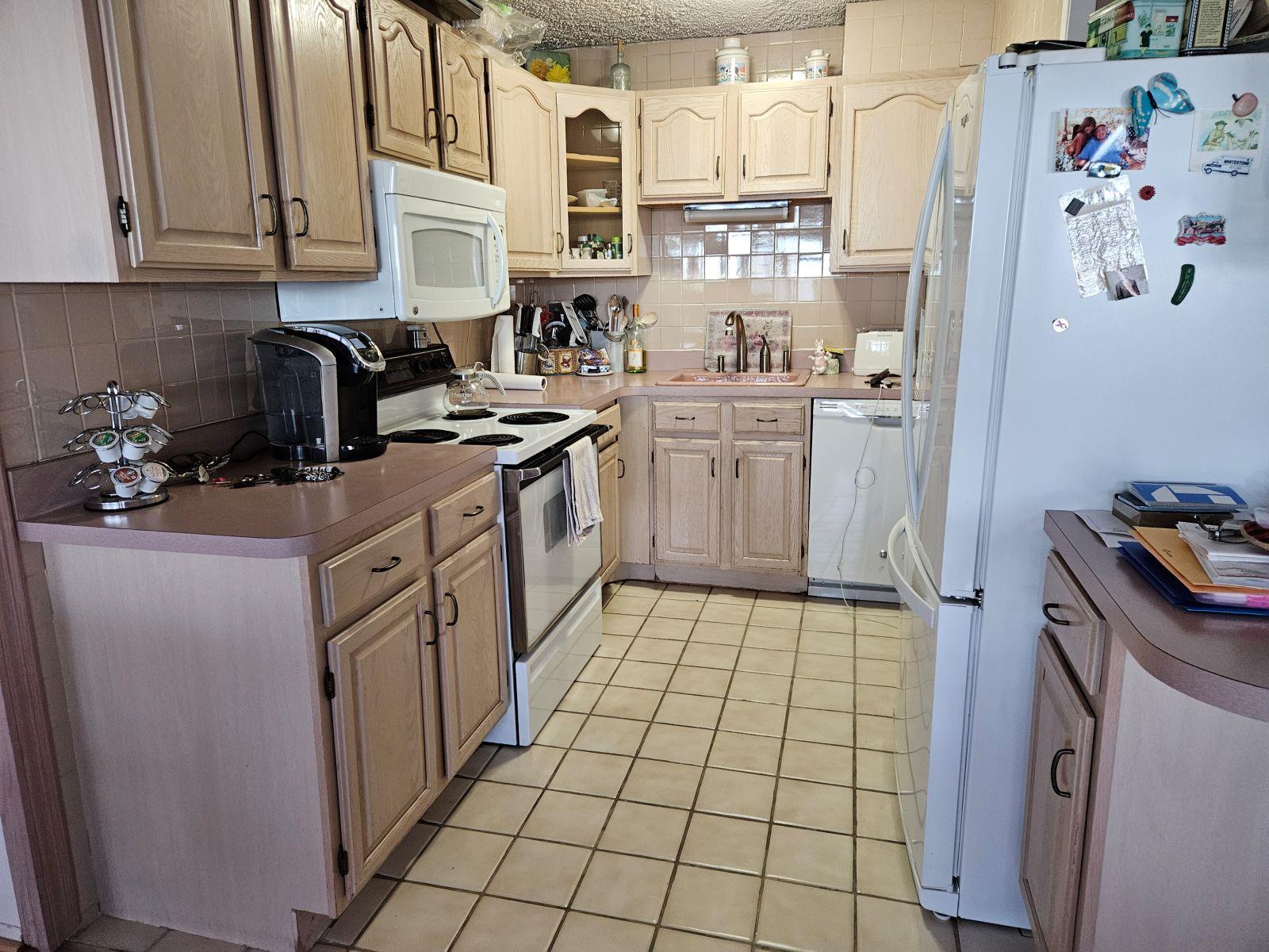 Coop 12  Queens, NY 11357, MLS-818123-8