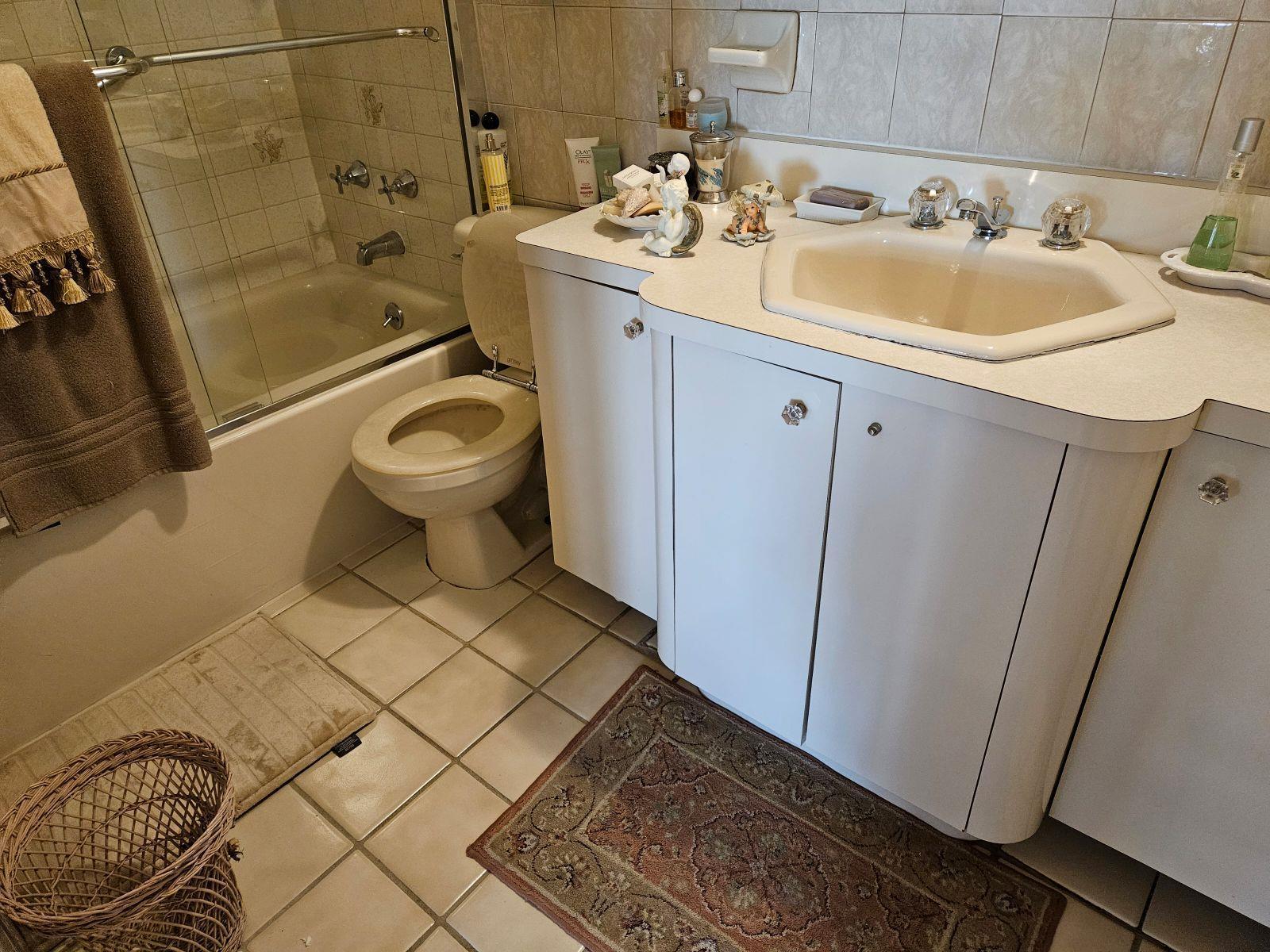 Coop 12  Queens, NY 11357, MLS-818123-9