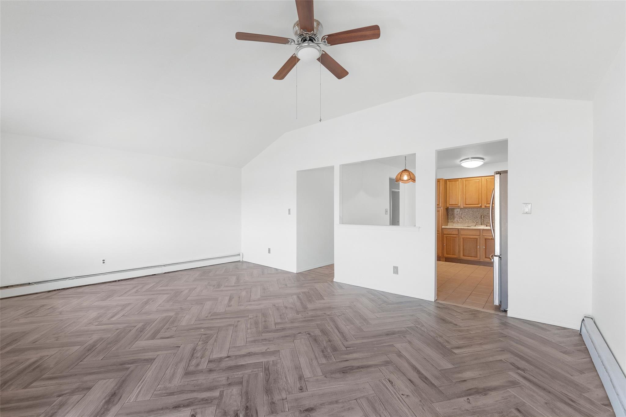 Condo Seaview  Brooklyn, NY 11236, MLS-818134-3