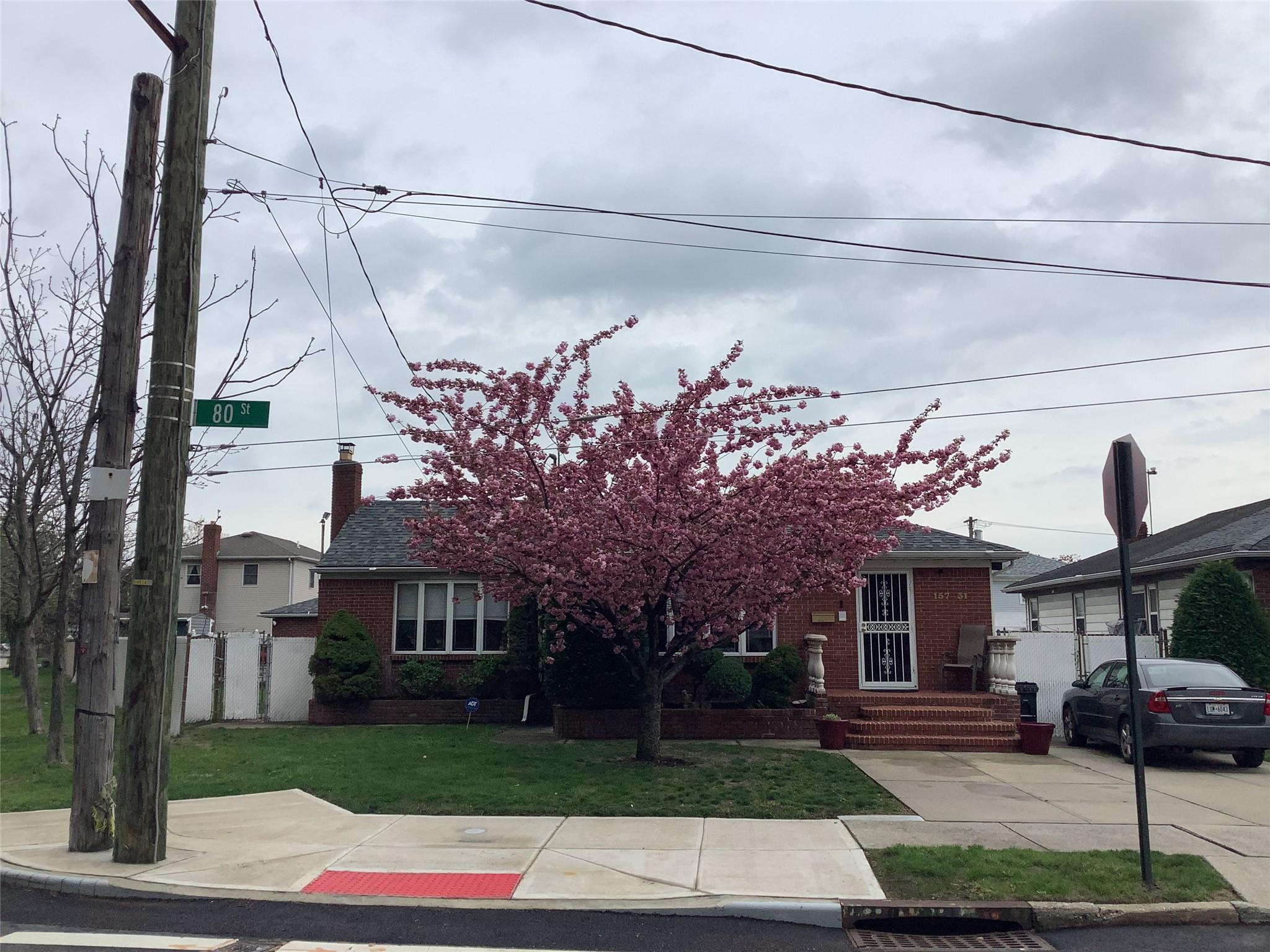 Single Family 80th  Queens, NY 11414, MLS-818135-34
