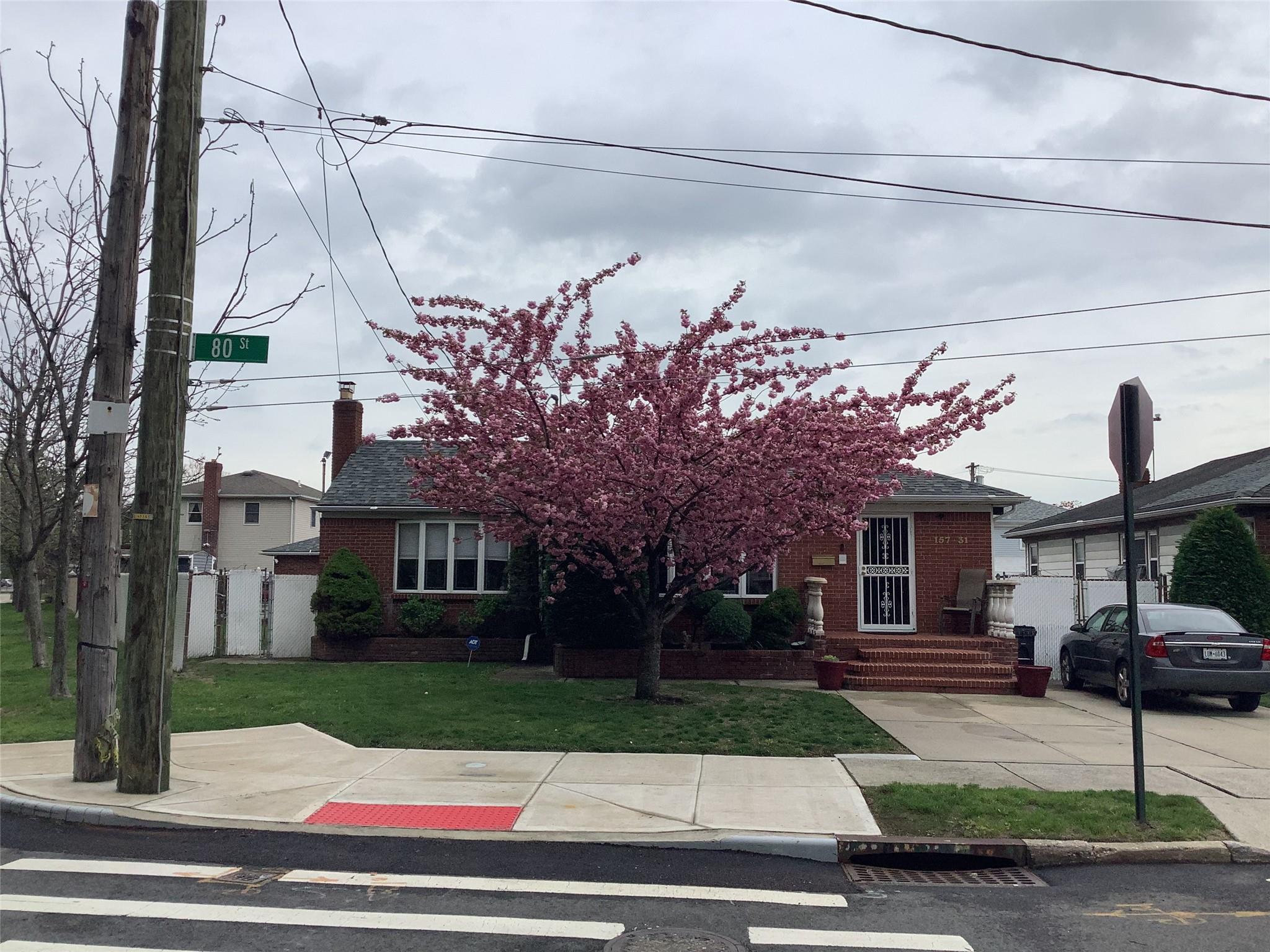 Single Family 80th  Queens, NY 11414, MLS-818135-35