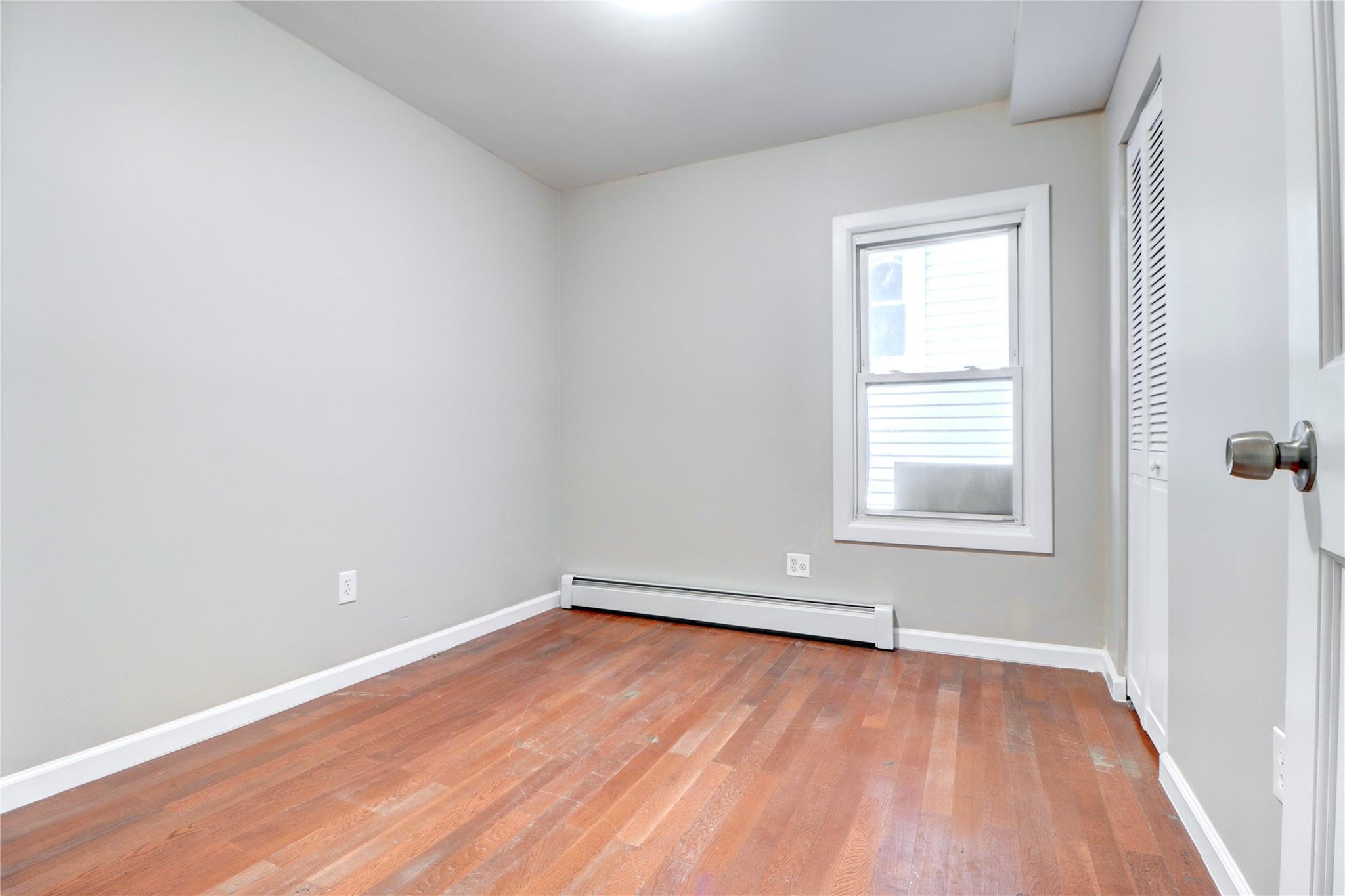 Single Family 125th  Queens, NY 11418, MLS-818143-12