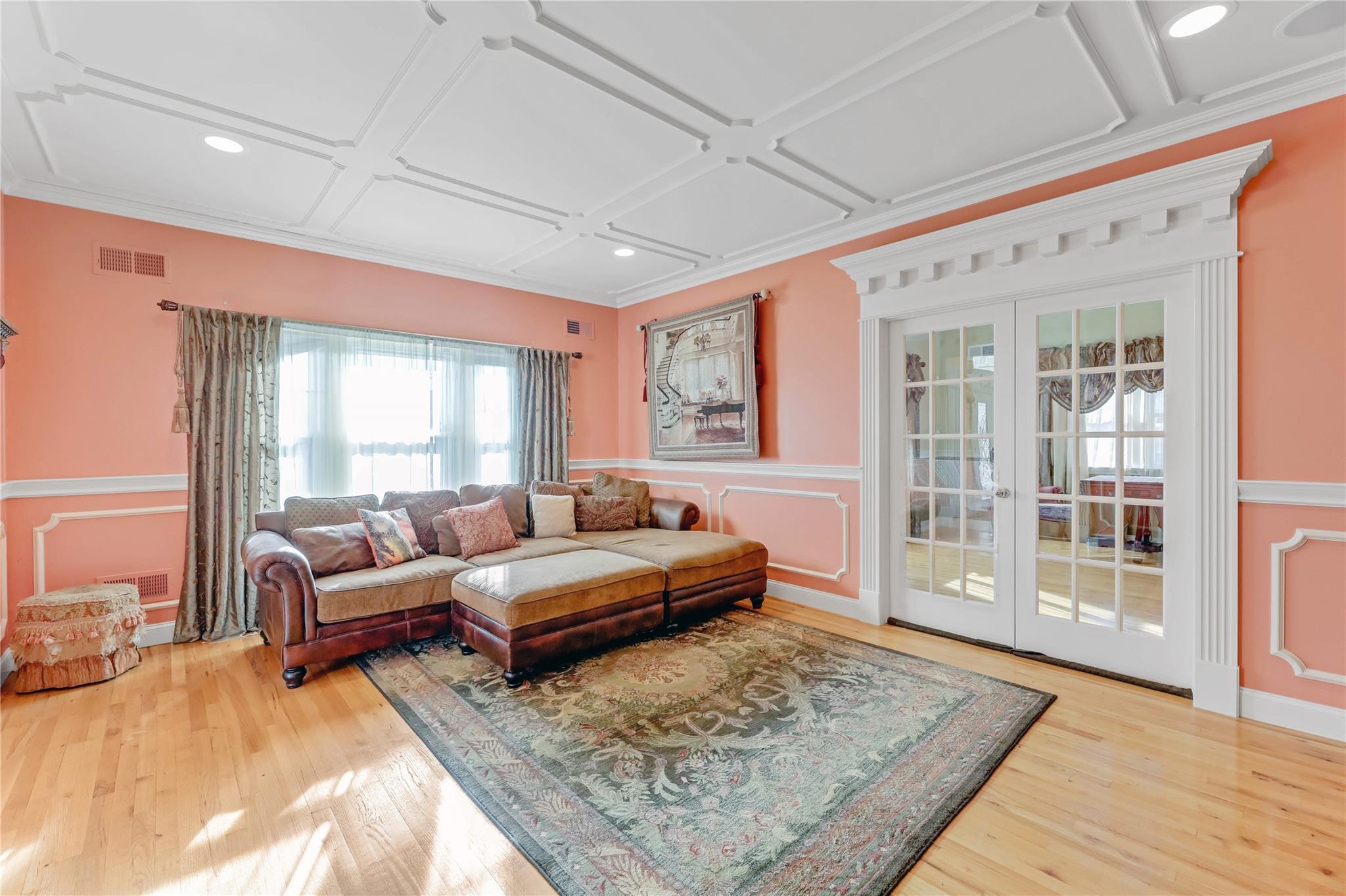 Single Family Dogwood  Suffolk County, NY 11940, MLS-818150-15