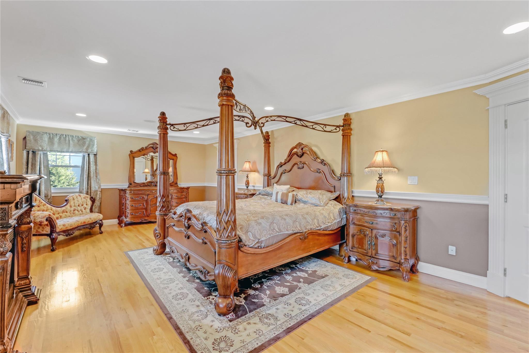 Single Family Dogwood  Suffolk County, NY 11940, MLS-818150-24