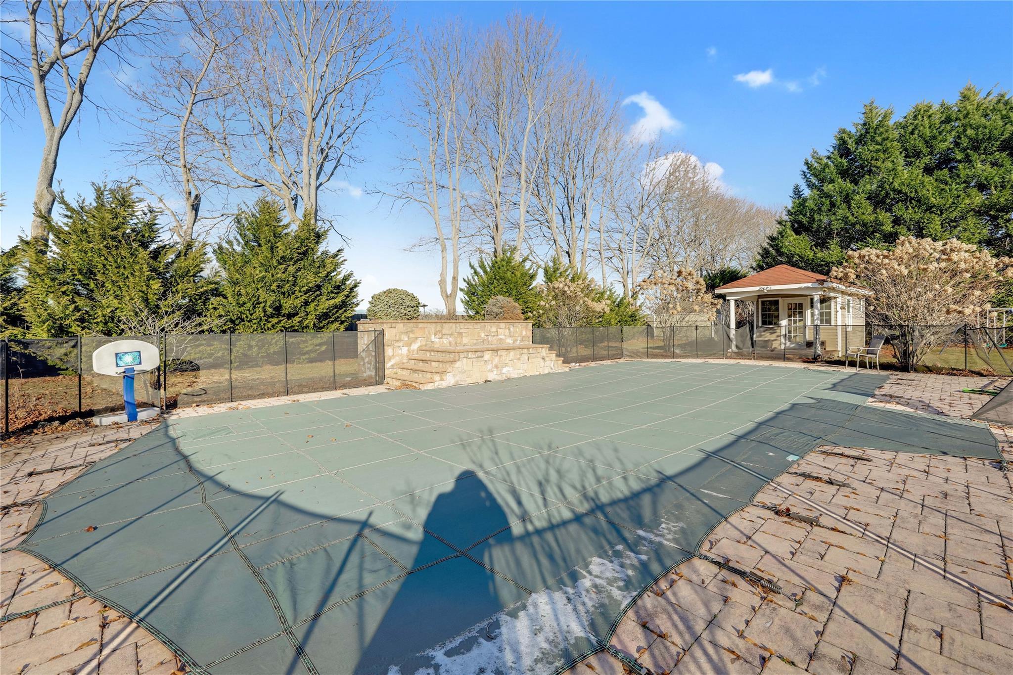 Single Family Dogwood  Suffolk County, NY 11940, MLS-818150-46