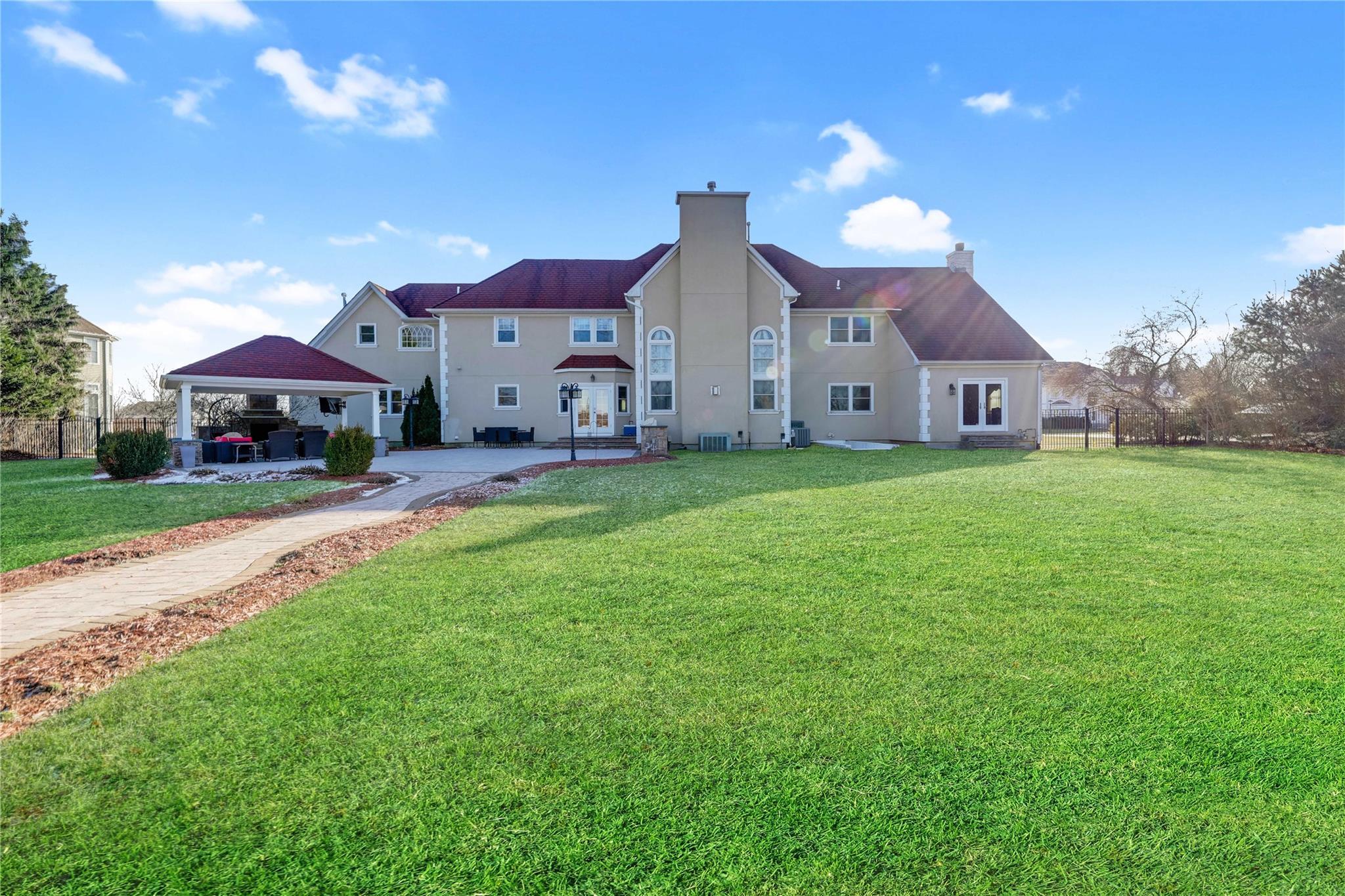 Single Family Dogwood  Suffolk County, NY 11940, MLS-818150-48