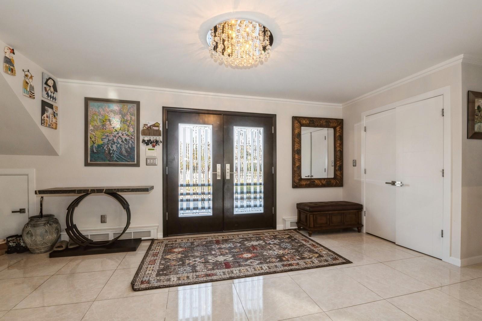 Single Family Macy  Nassau County, NY 11557, MLS-818159-10