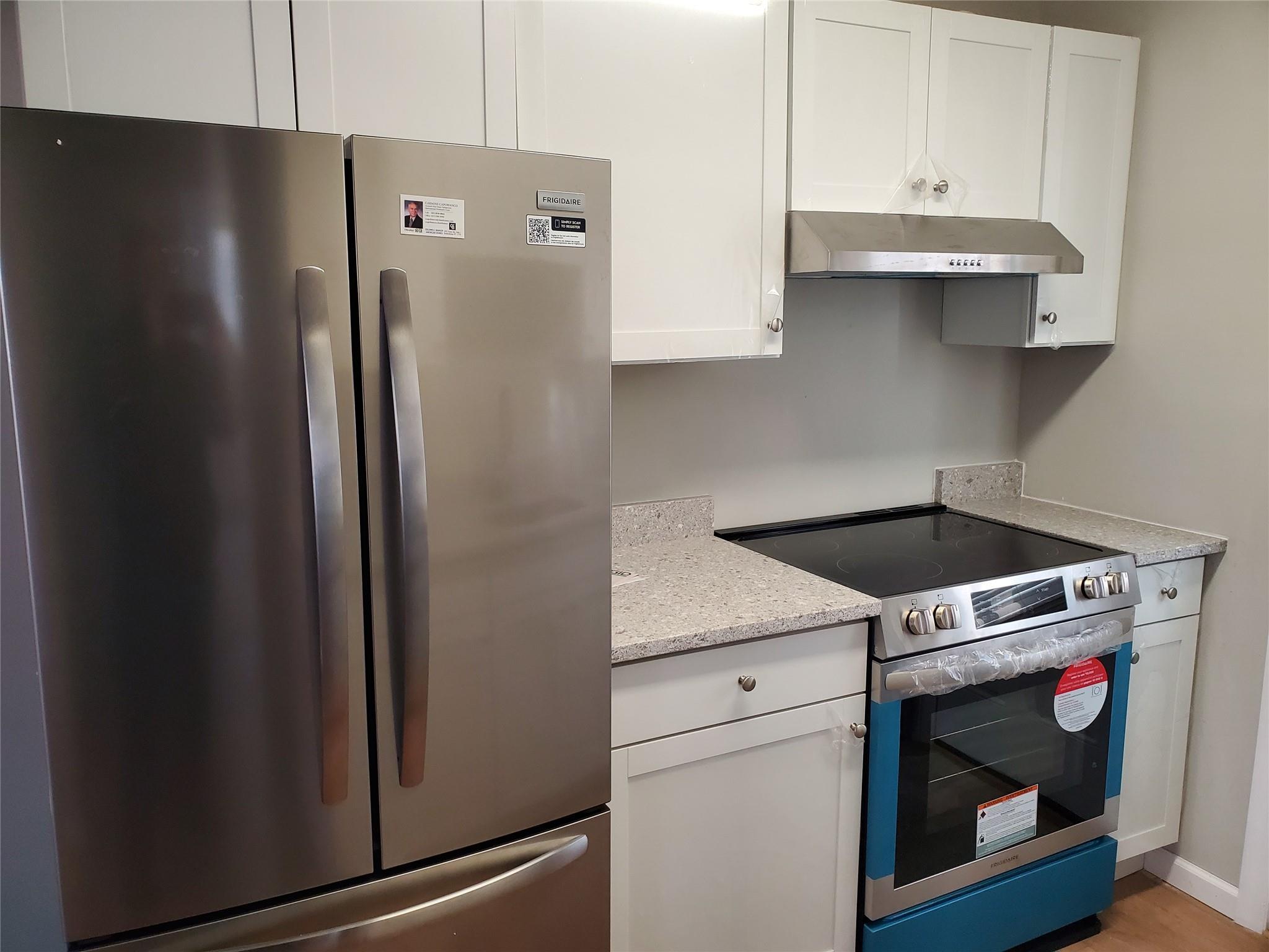 Single Family Woodside  Suffolk County, NY 11951, MLS-818267-7