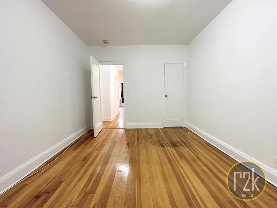 Single Family Wetherole  Queens, NY 11374, MLS-818274-21