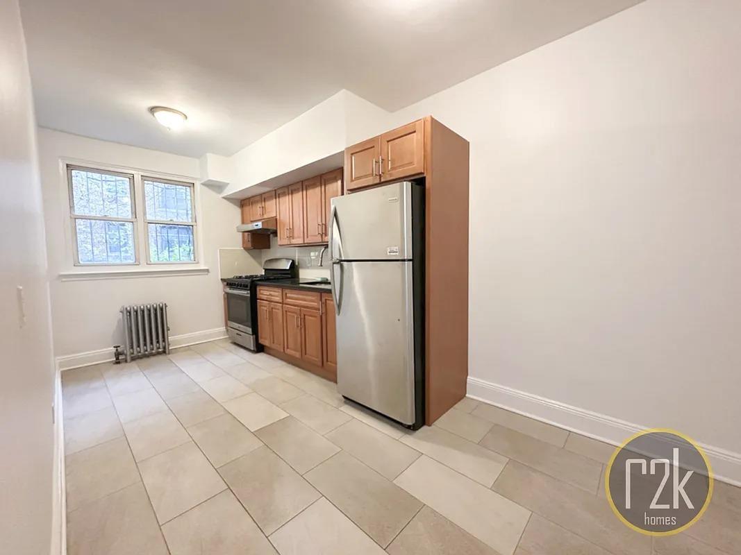Single Family Wetherole  Queens, NY 11374, MLS-818274-25