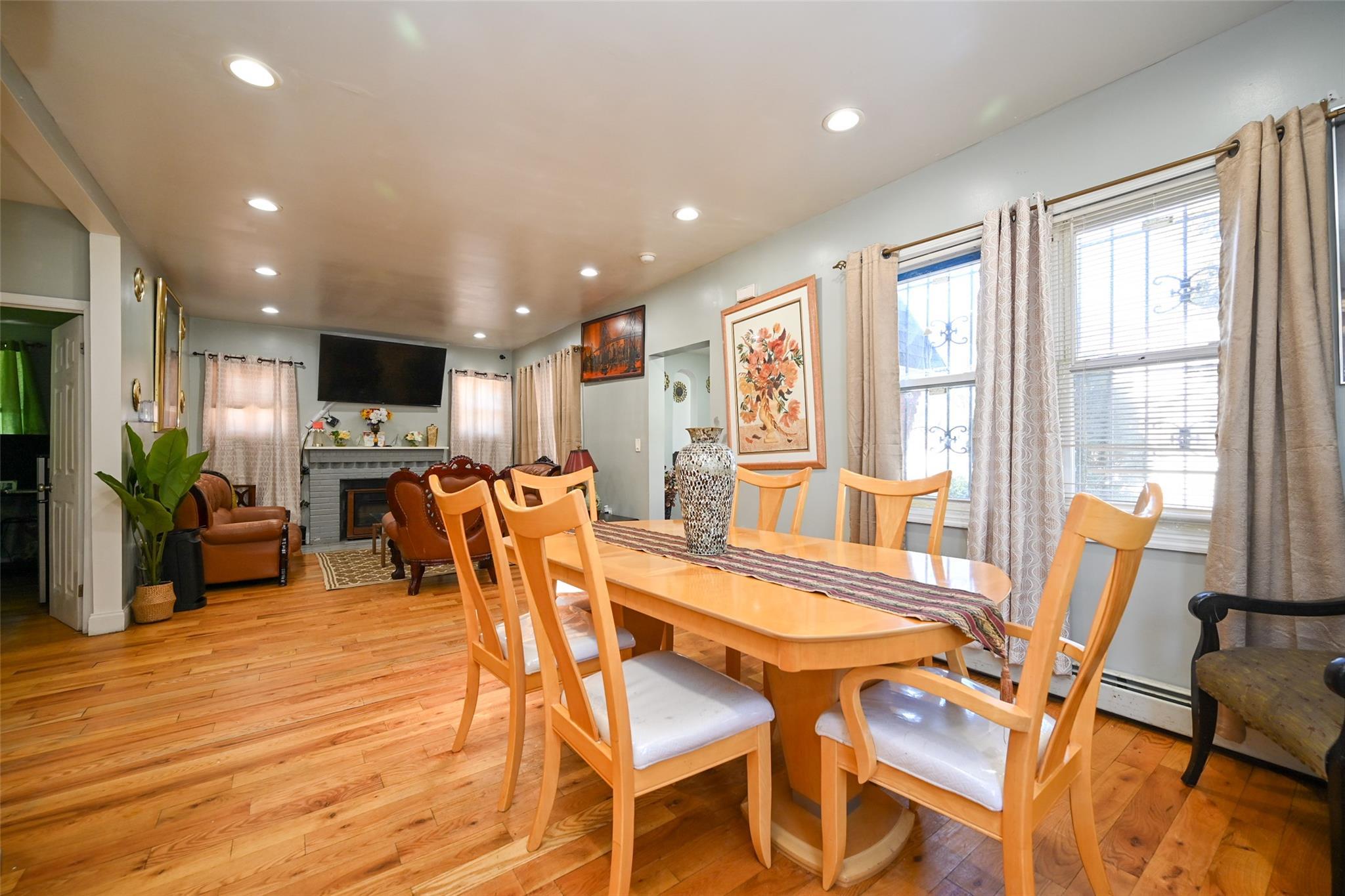Single Family 115  Queens, NY 11412, MLS-818327-14