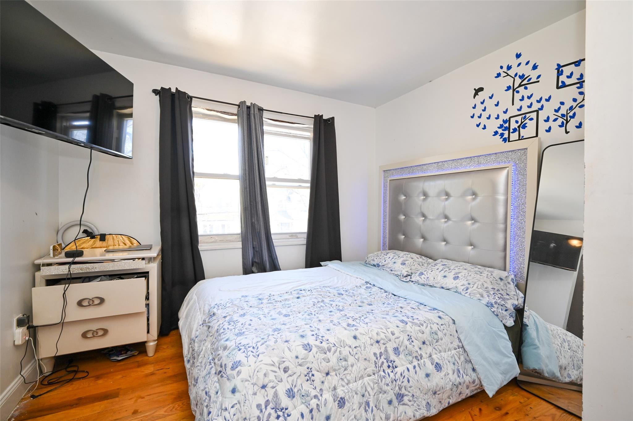 Single Family 115  Queens, NY 11412, MLS-818327-18