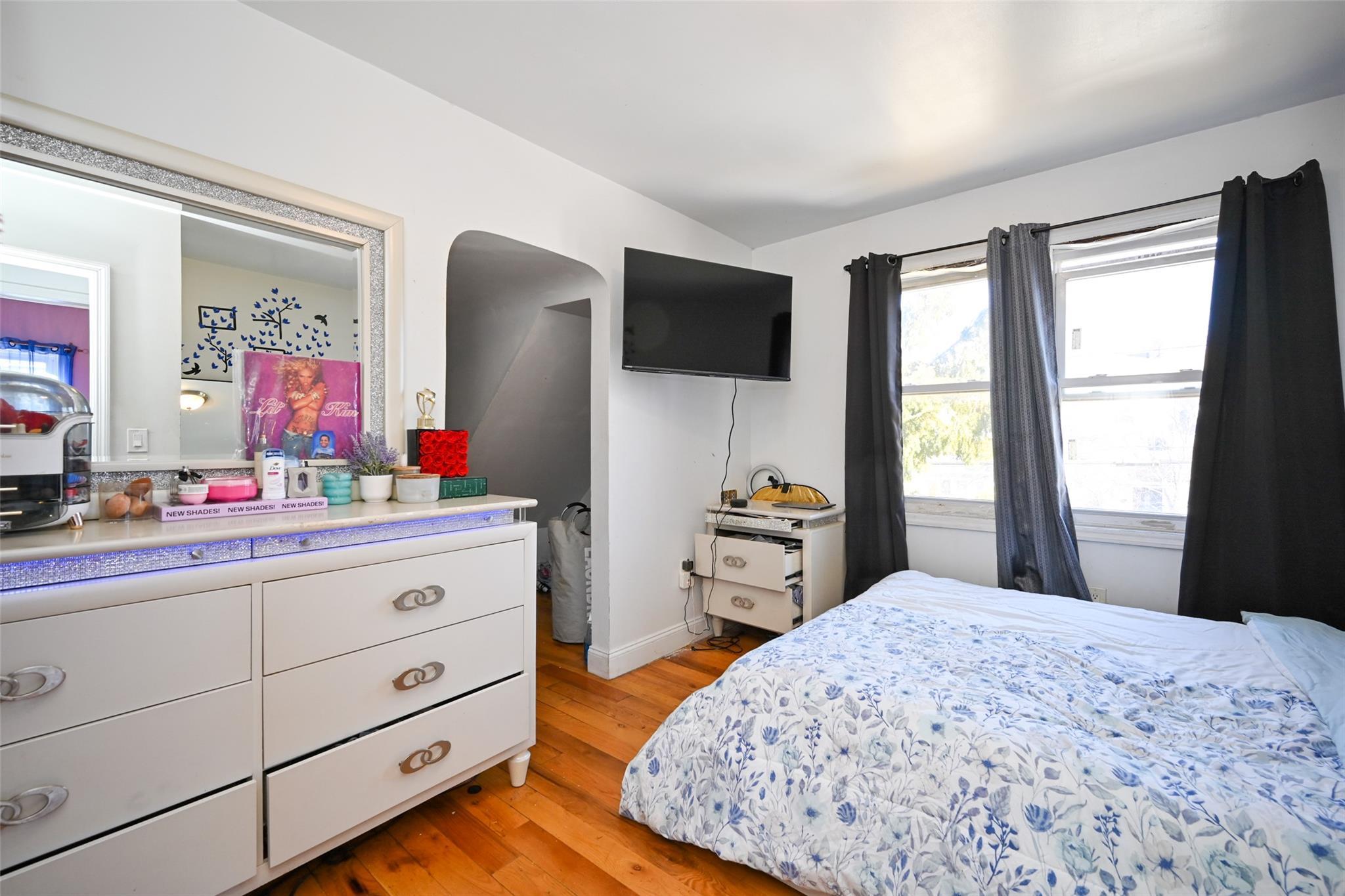 Single Family 115  Queens, NY 11412, MLS-818327-19