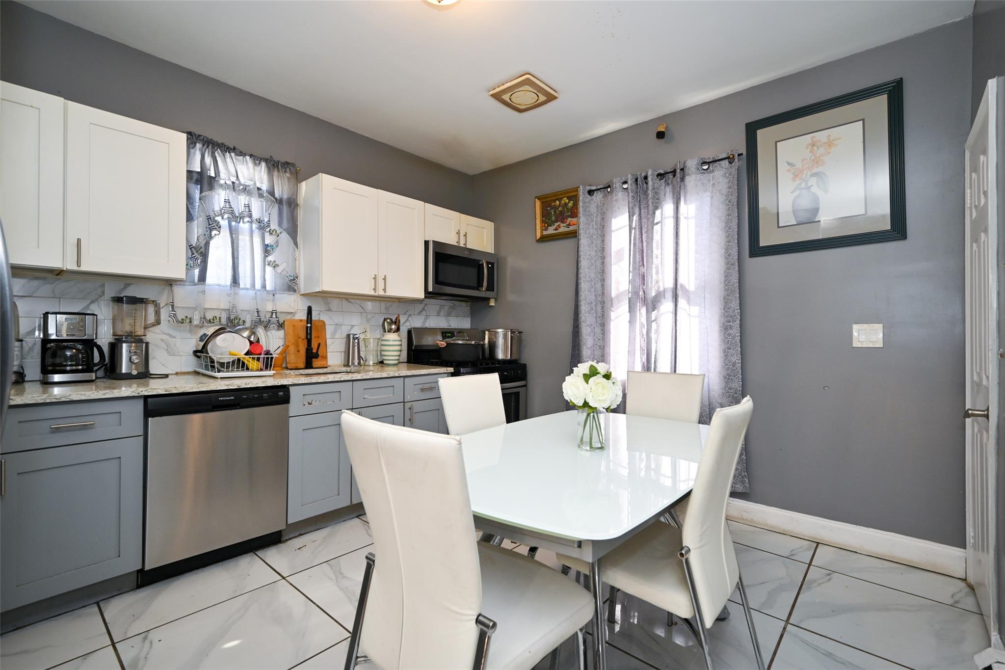 Single Family 115  Queens, NY 11412, MLS-818327-9