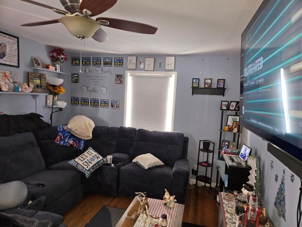 Single Family Carson  Nassau County, NY 11714, MLS-818378-16