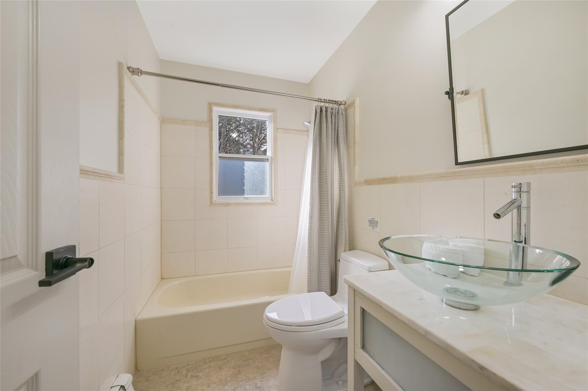 Single Family Charla  Suffolk County, NY 11968, MLS-818497-18