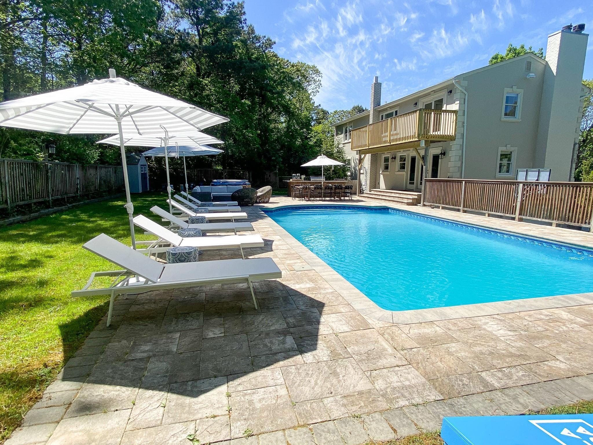 Single Family Charla  Suffolk County, NY 11968, MLS-818497-28