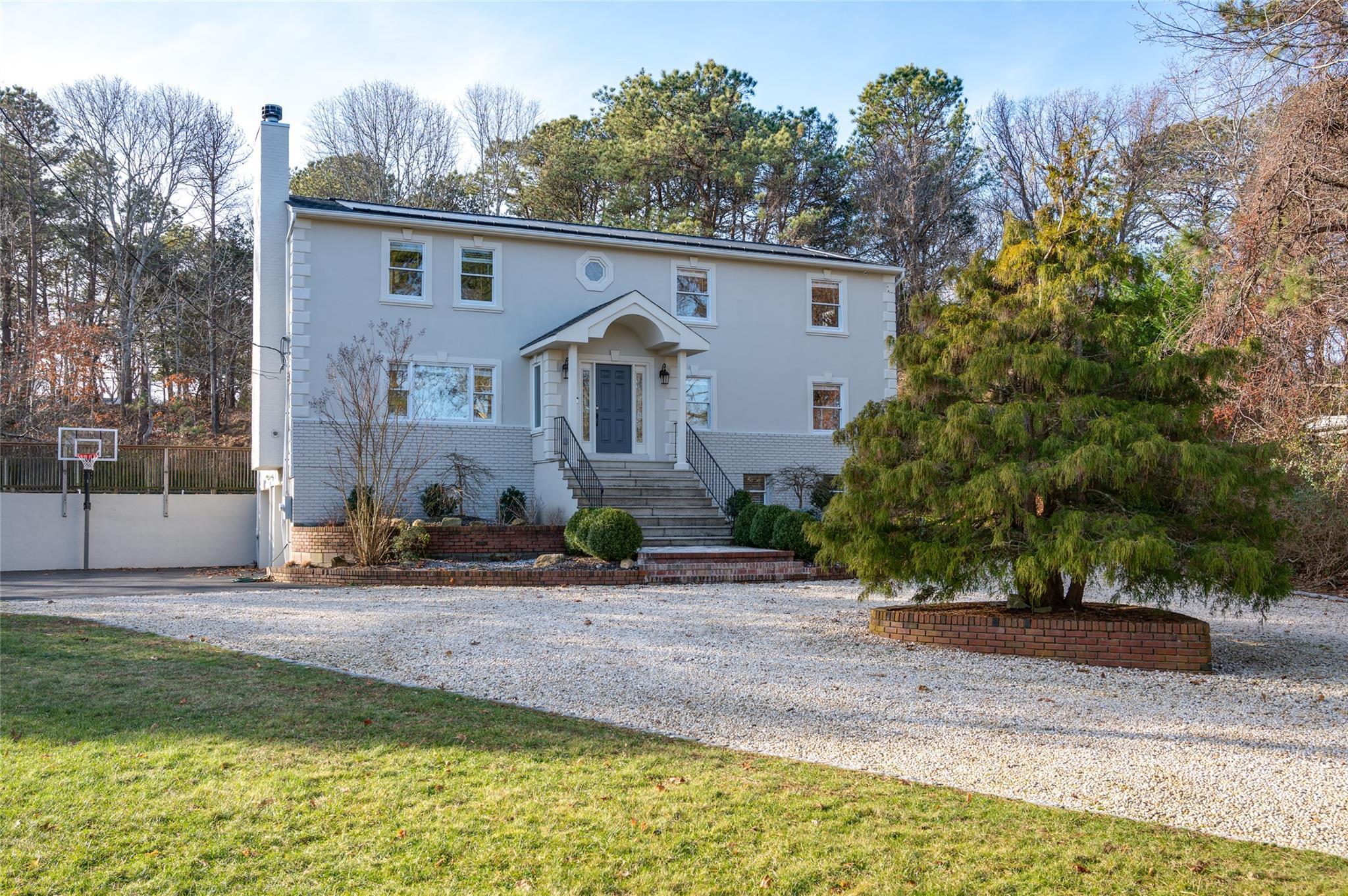 Single Family Charla  Suffolk County, NY 11968, MLS-818497-38