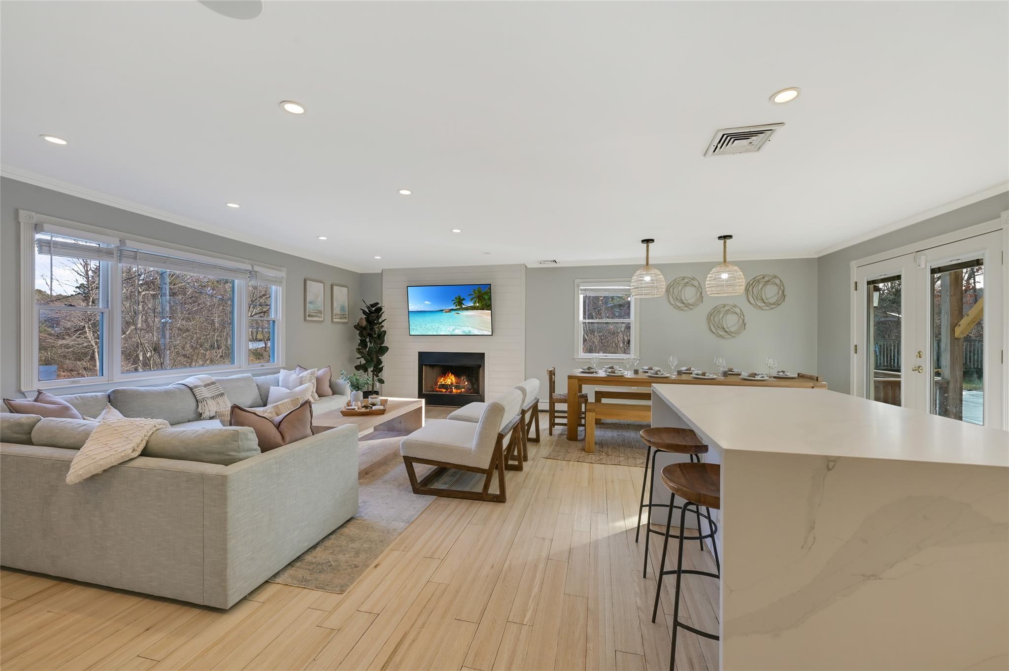 Single Family Charla  Suffolk County, NY 11968, MLS-818497-4