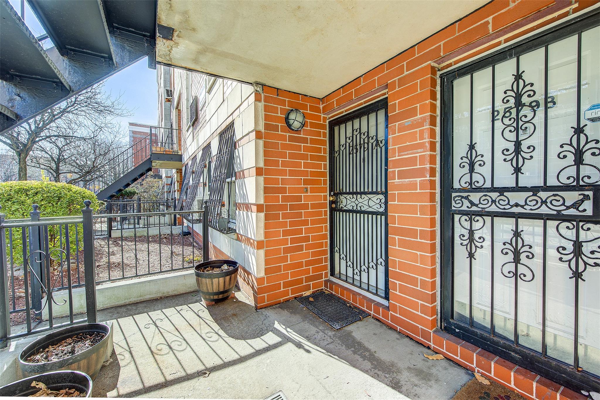 Condo Frederick Douglass  Manhattan, NY 10030, MLS-818571-2