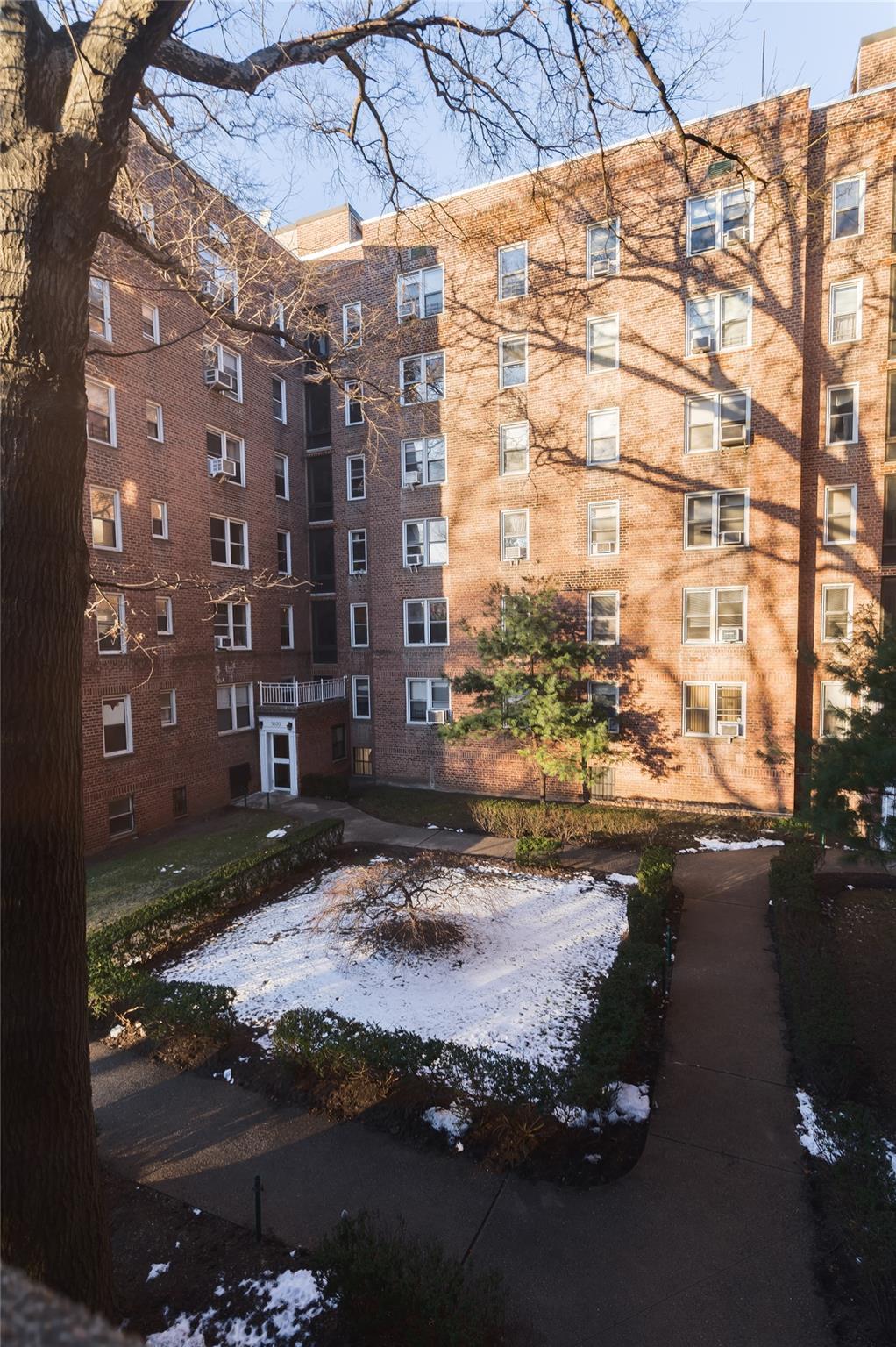 Coop Netherland  Bronx, NY 10471, MLS-818593-19
