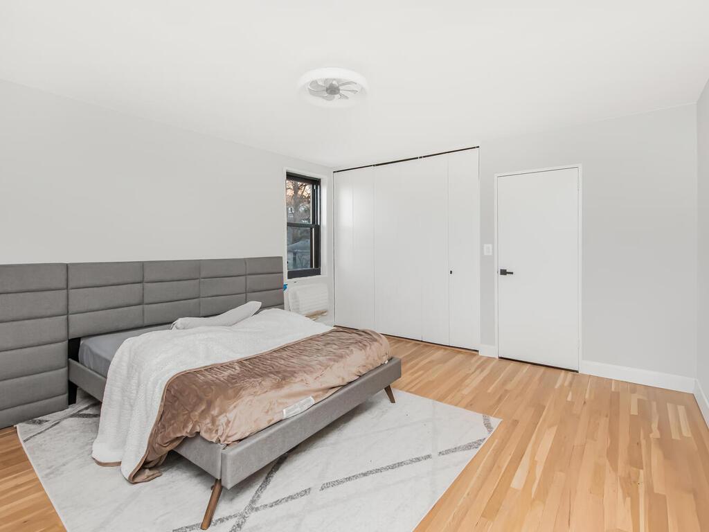 Coop 238th  Bronx, NY 10463, MLS-818678-9