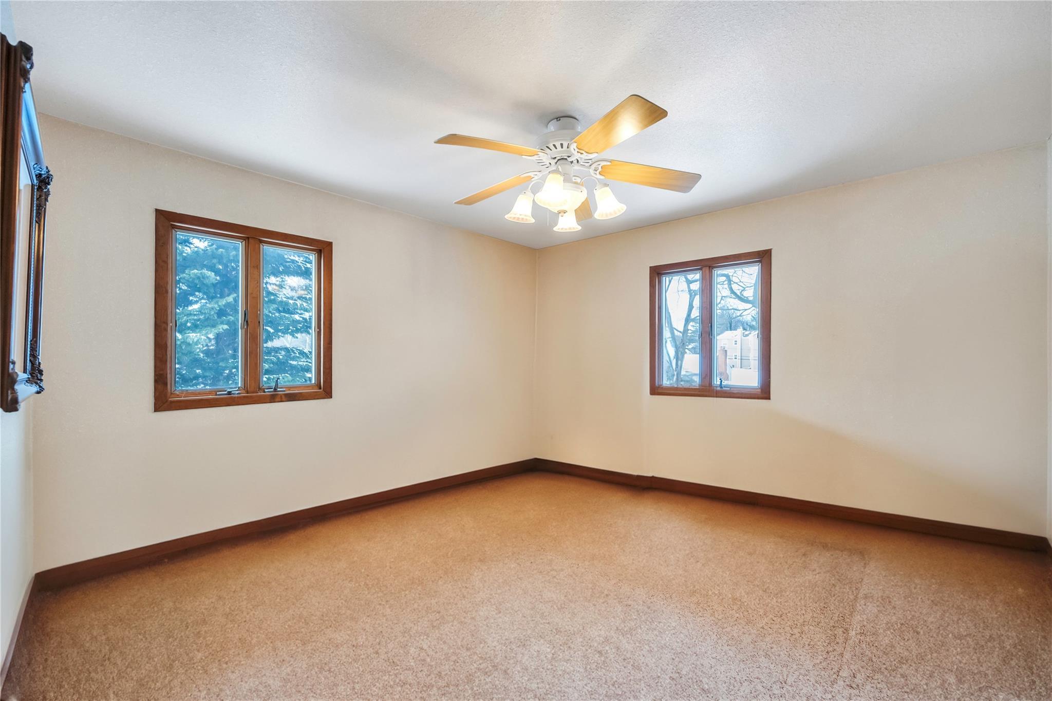 Single Family Newtown  Suffolk County, NY 11747, MLS-818706-13