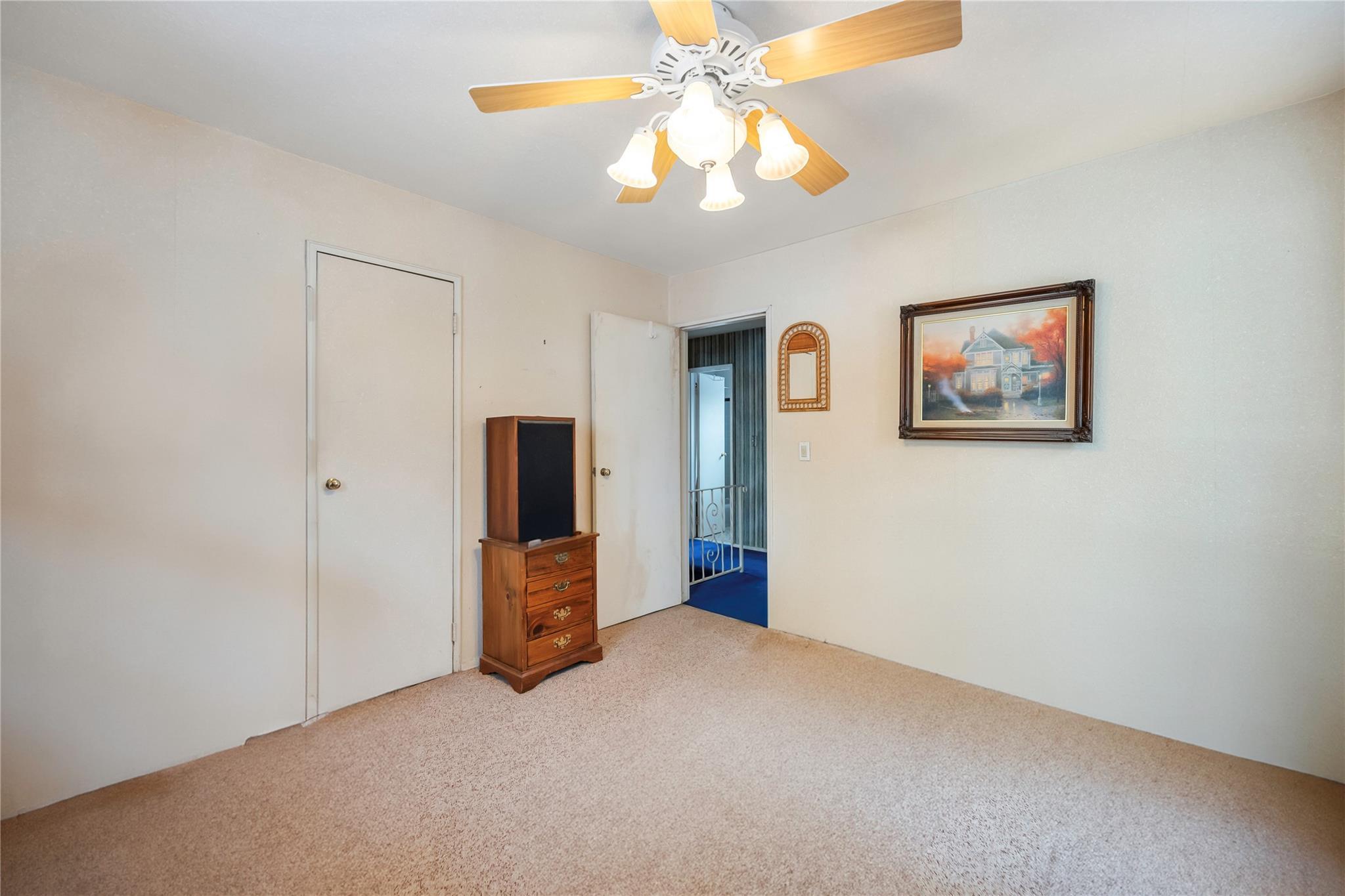 Single Family Newtown  Suffolk County, NY 11747, MLS-818706-14