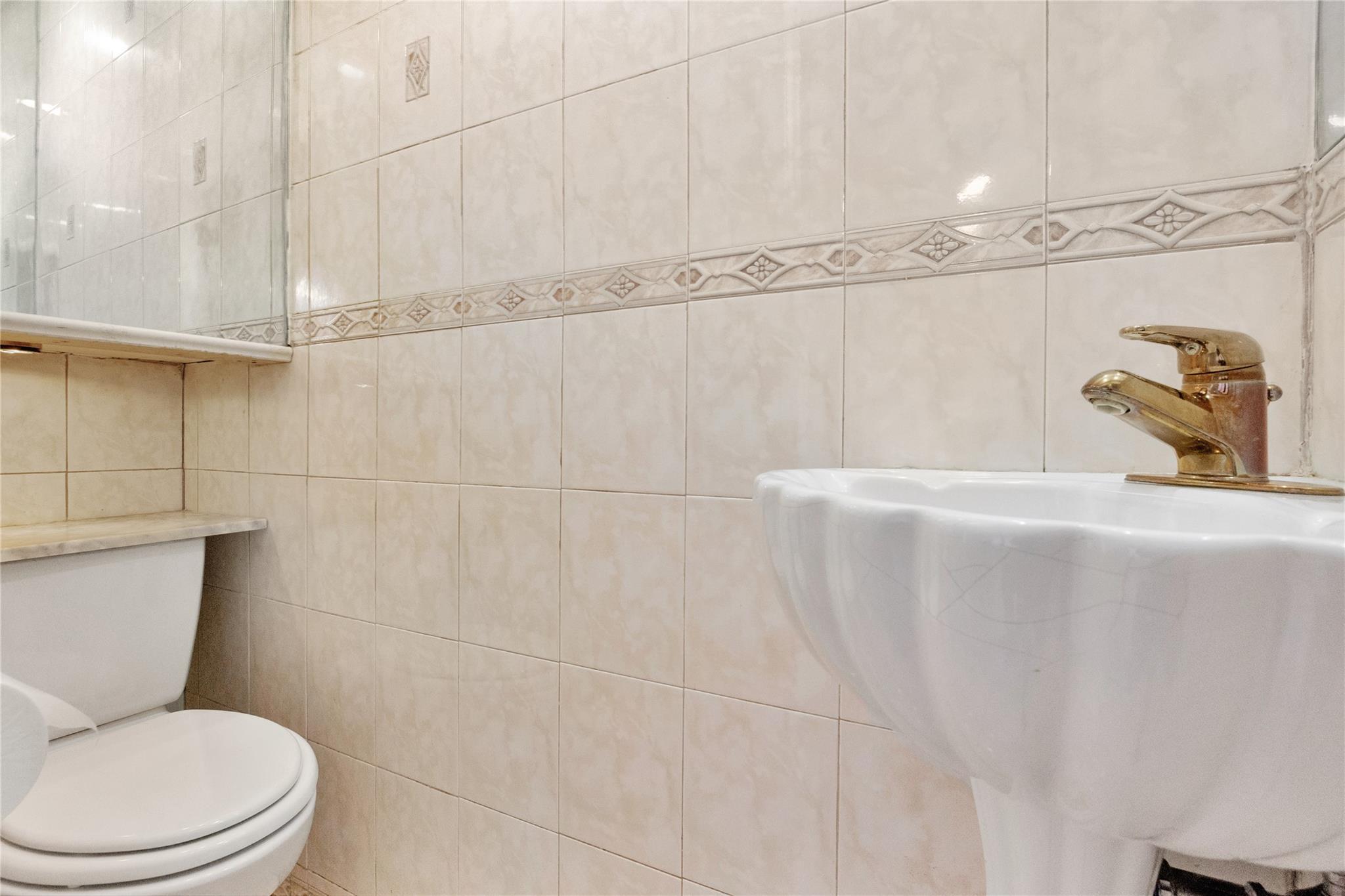 Single Family 43rd  Queens, NY 11105, MLS-818798-15