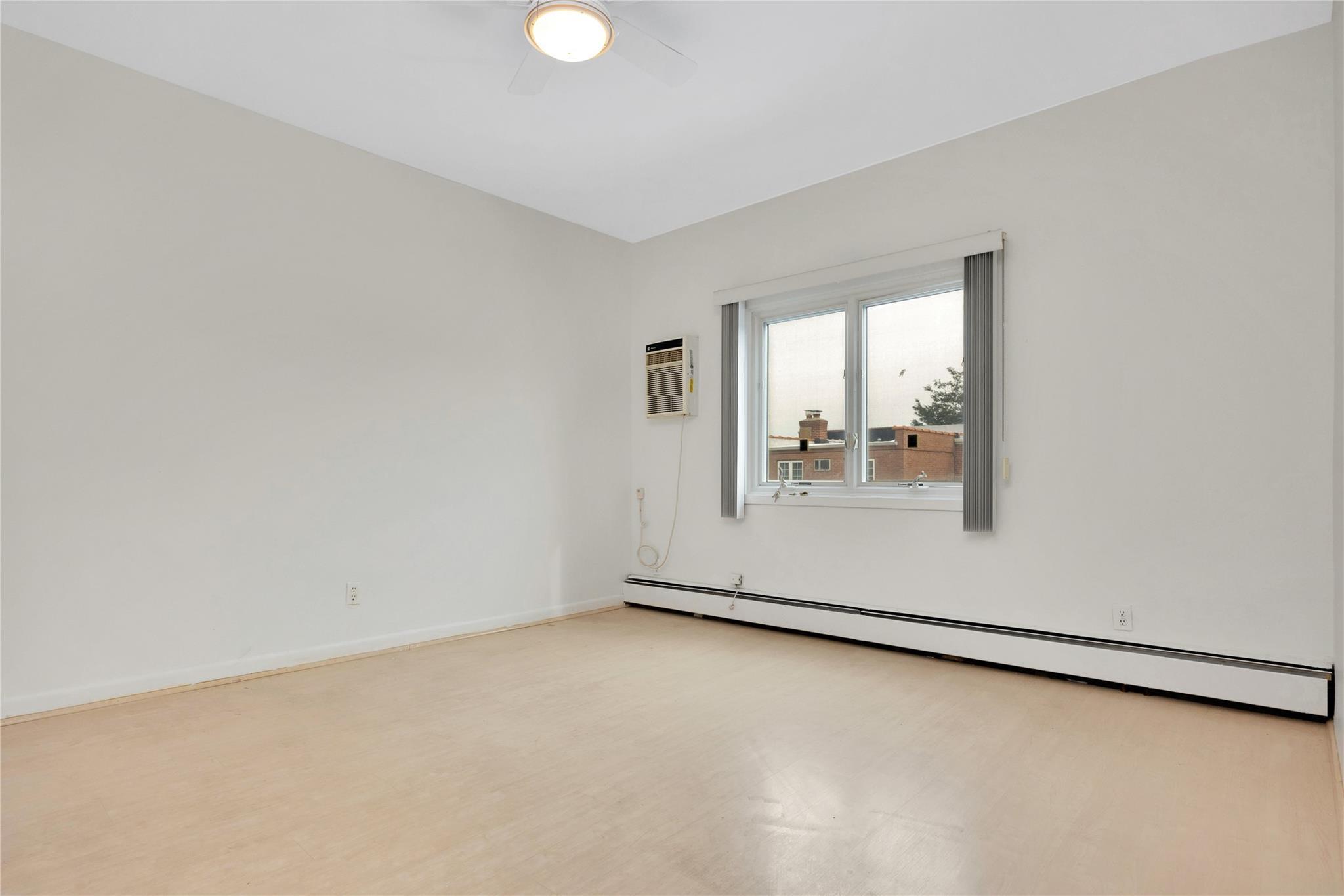 Single Family 43rd  Queens, NY 11105, MLS-818798-16