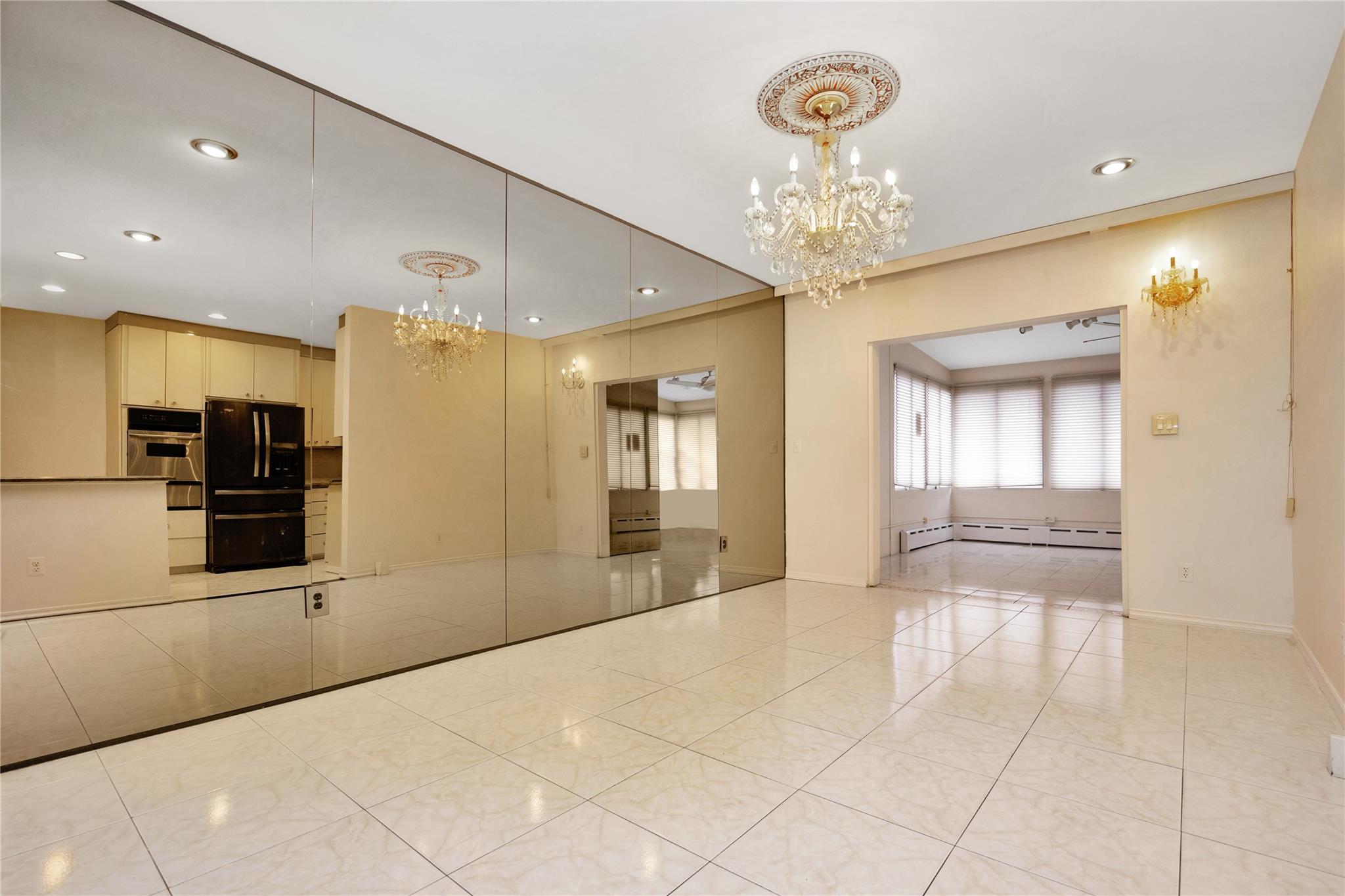 Single Family 43rd  Queens, NY 11105, MLS-818798-7