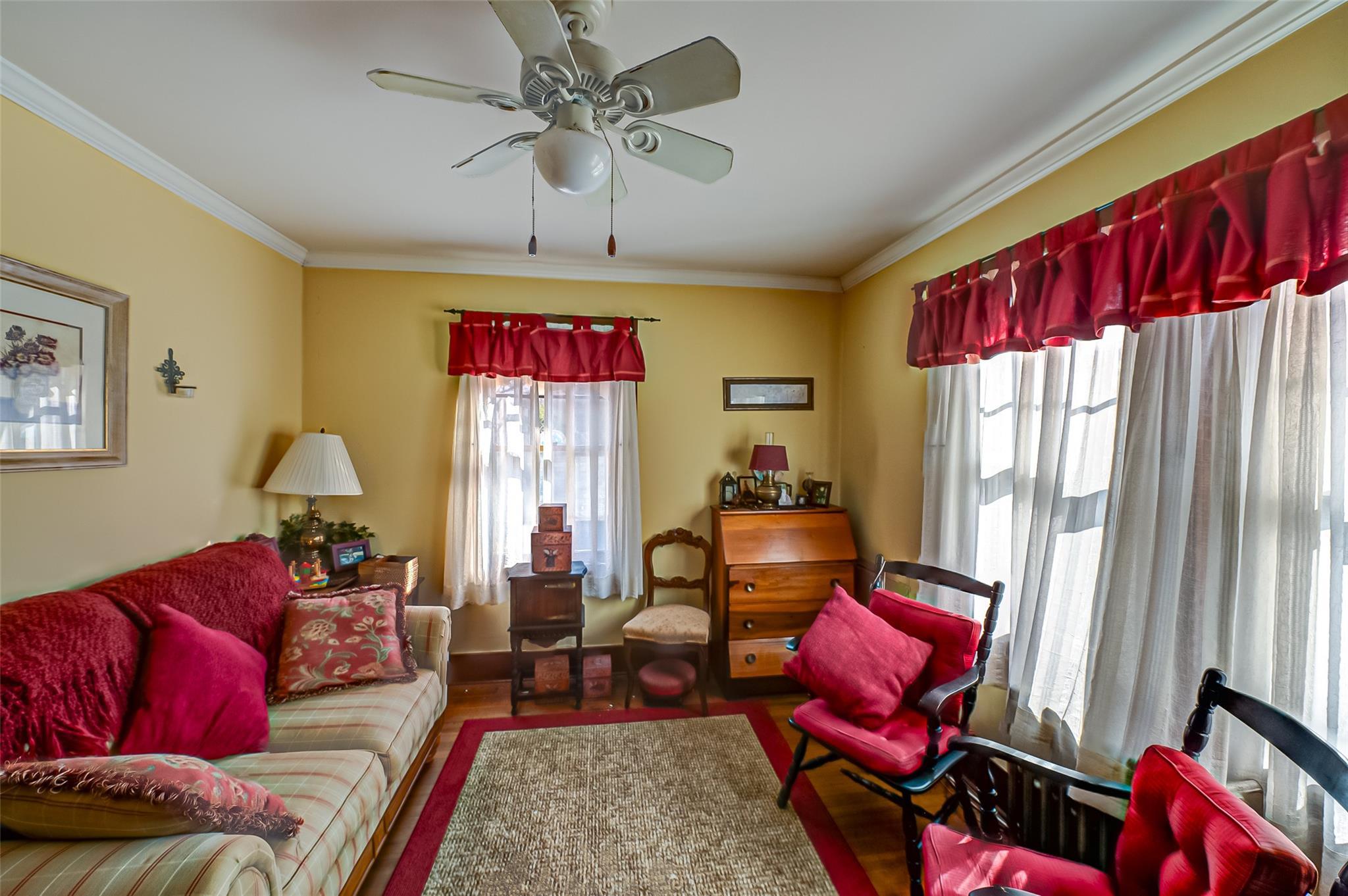 Single Family Broadway  Suffolk County, NY 11777, MLS-818807-12