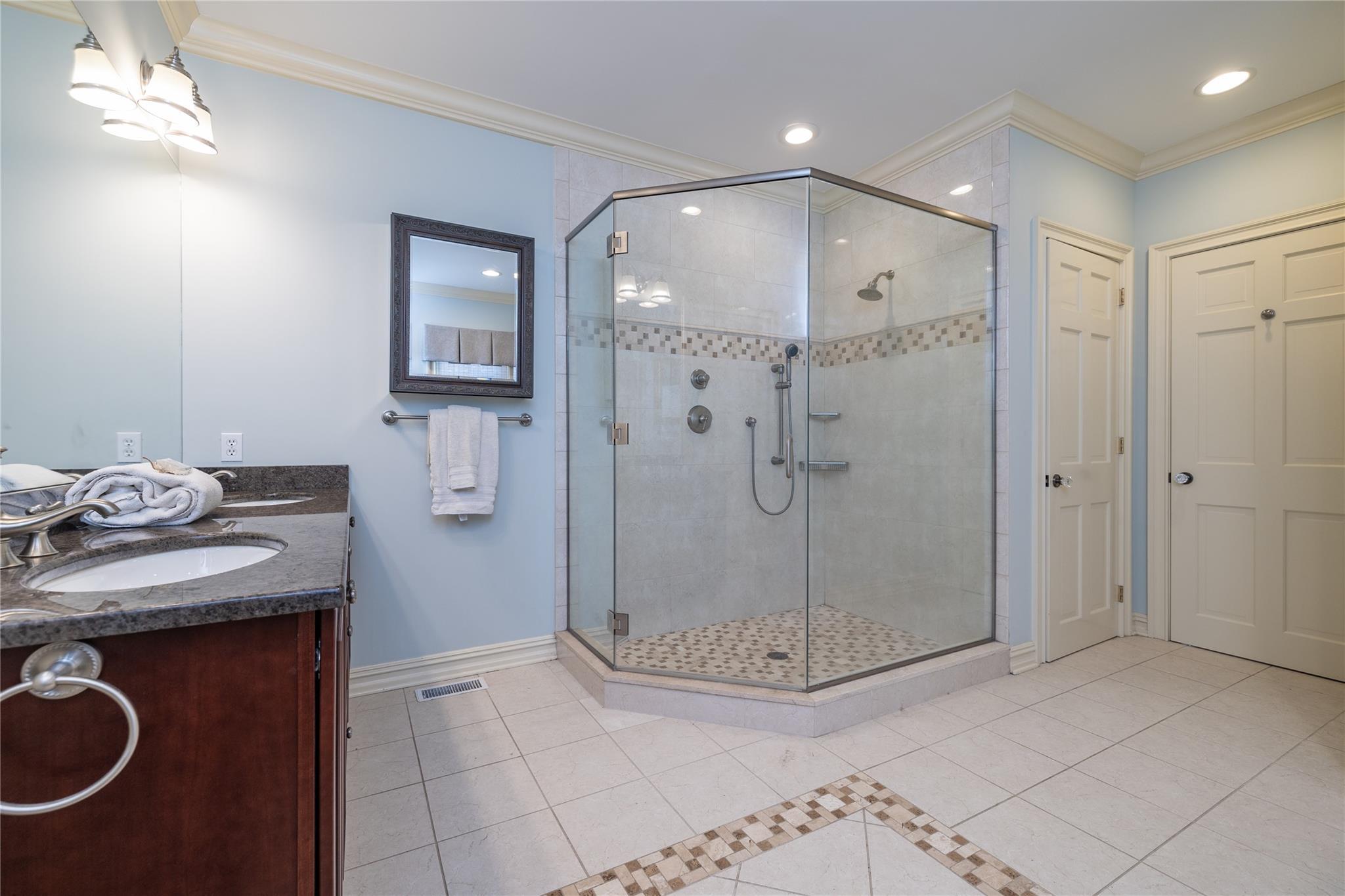 Single Family Laurel Lake  Suffolk County, NY 11952, MLS-818952-20