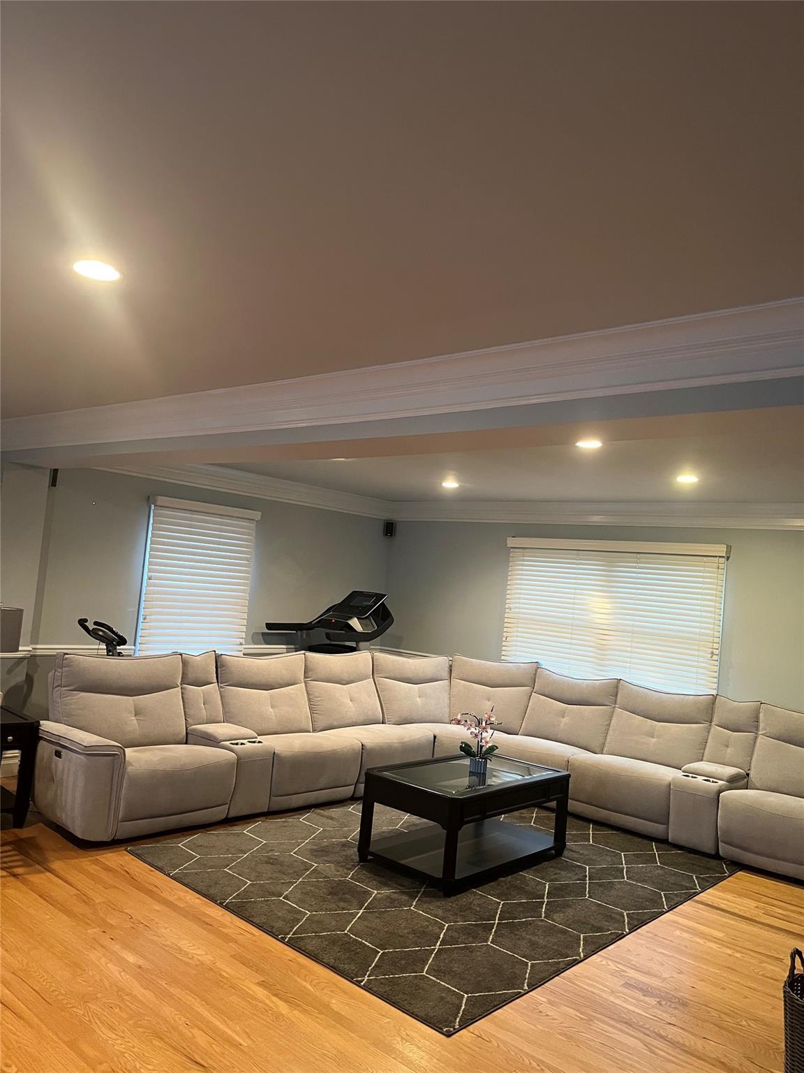 Single Family Park  Westchester County, NY 10604, MLS-818958-10