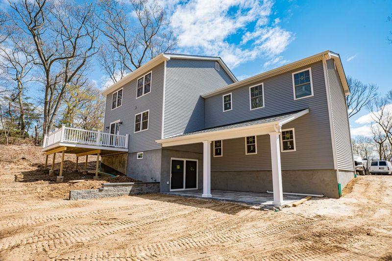 Single Family Pulaski  Suffolk County, NY 11754, MLS-818962-13