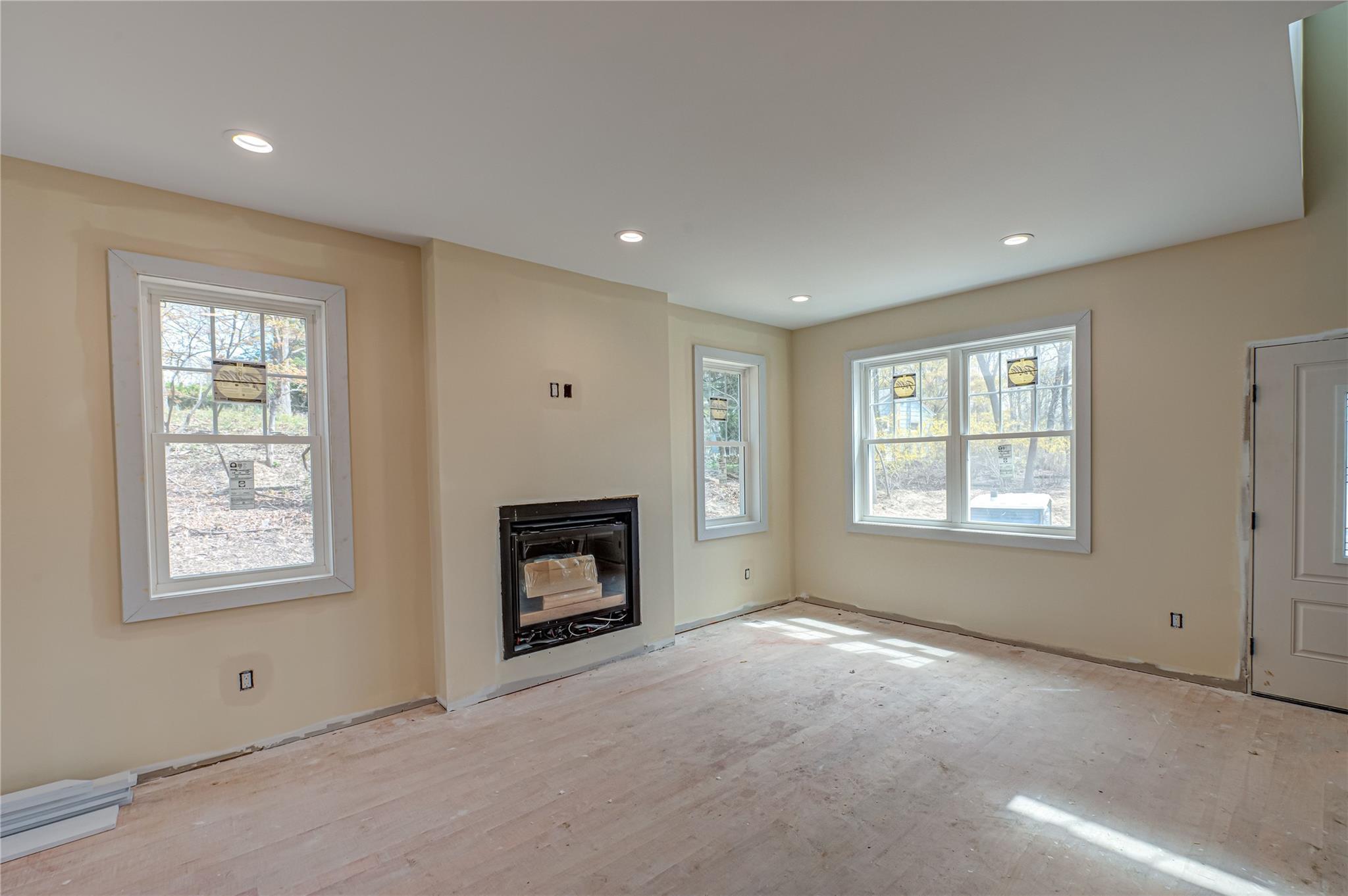 Single Family Pulaski  Suffolk County, NY 11754, MLS-818962-5