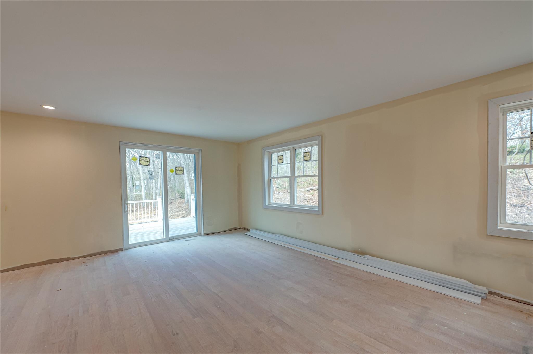 Single Family Pulaski  Suffolk County, NY 11754, MLS-818962-7
