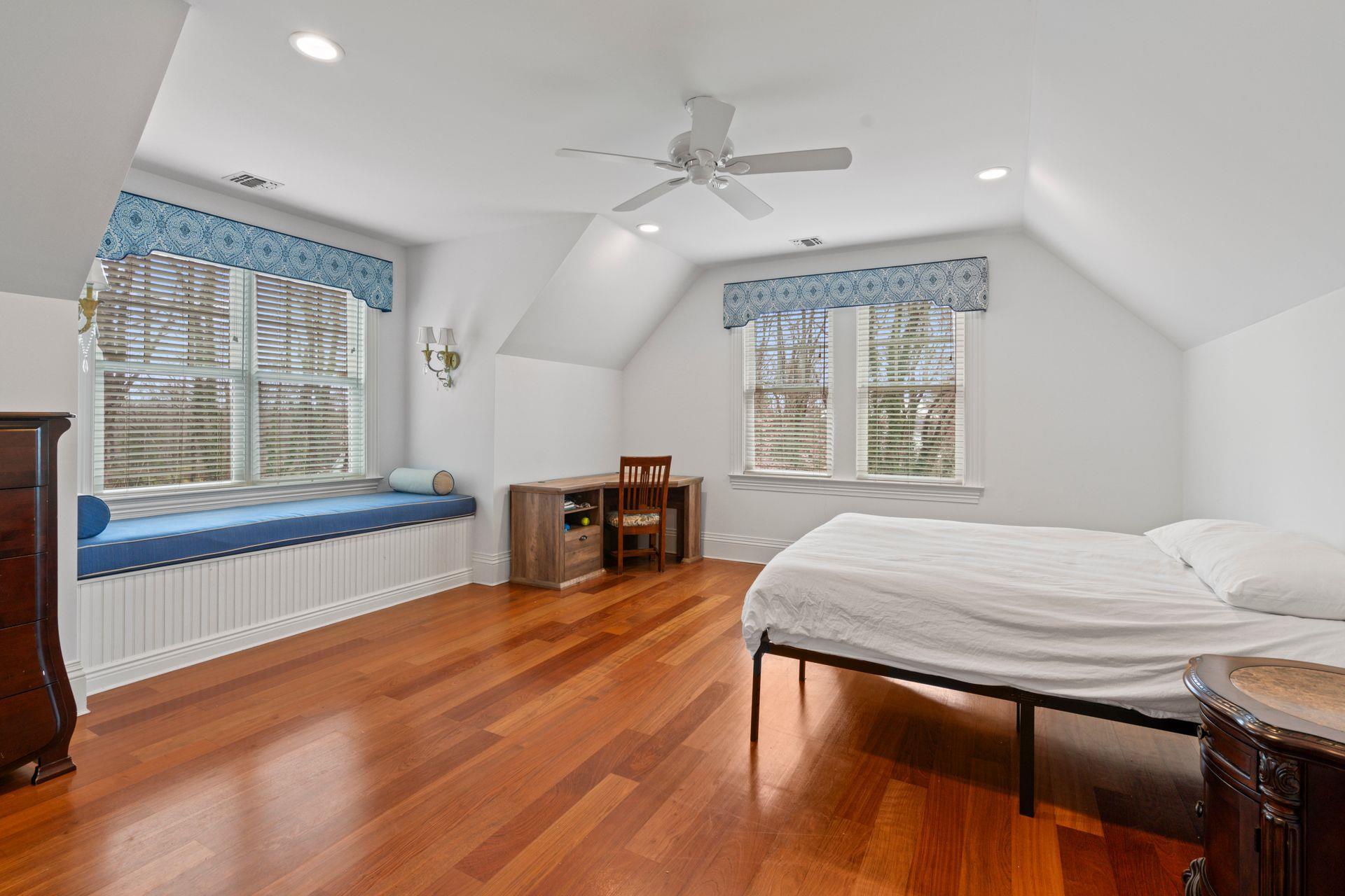 Single Family Southdown  Suffolk County, NY 11743, MLS-818981-24