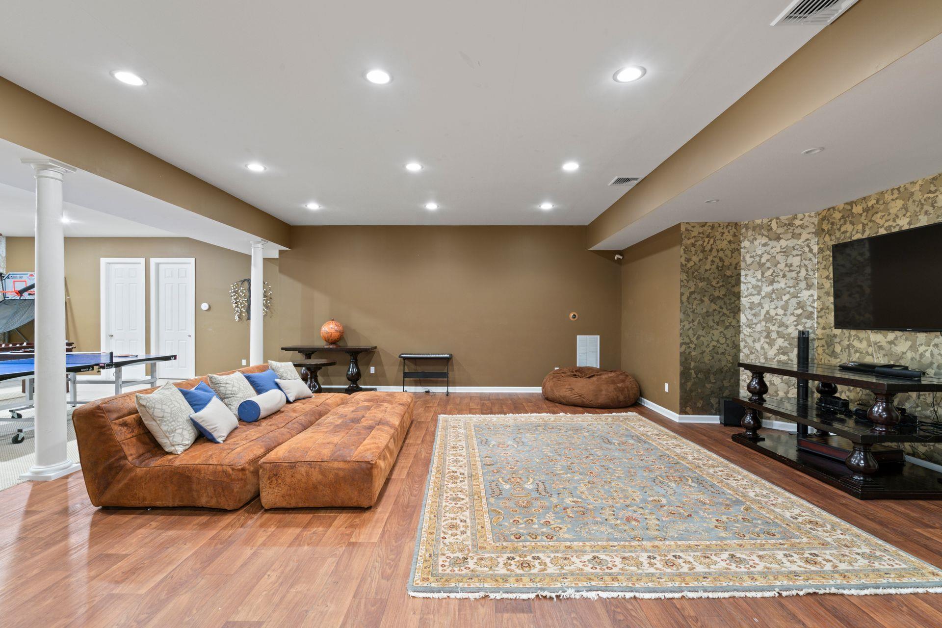 Single Family Southdown  Suffolk County, NY 11743, MLS-818981-28