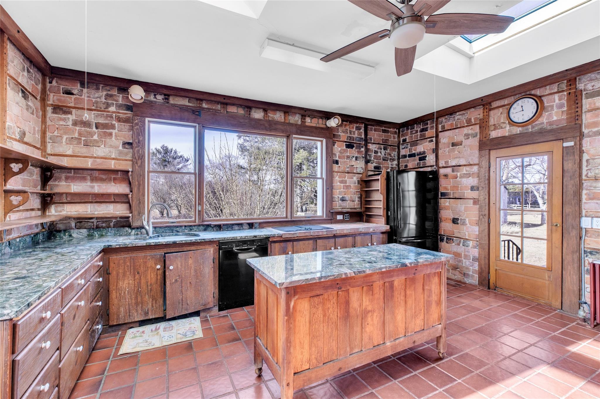 Single Family Halyoake  Suffolk County, NY 11957, MLS-818991-15