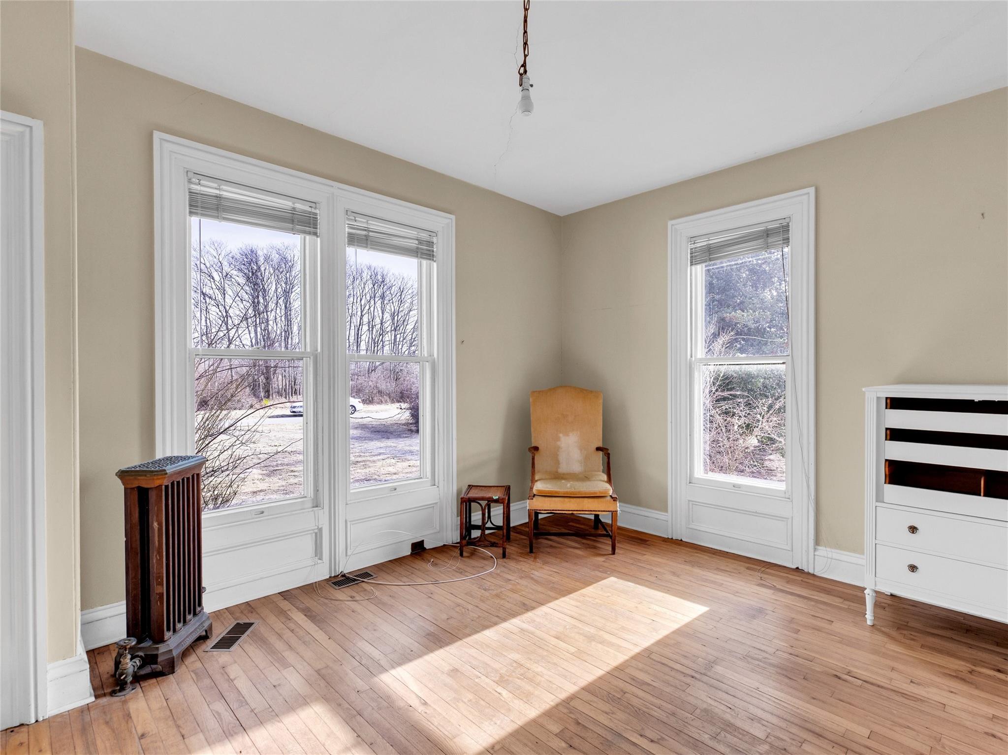 Single Family Halyoake  Suffolk County, NY 11957, MLS-818991-16