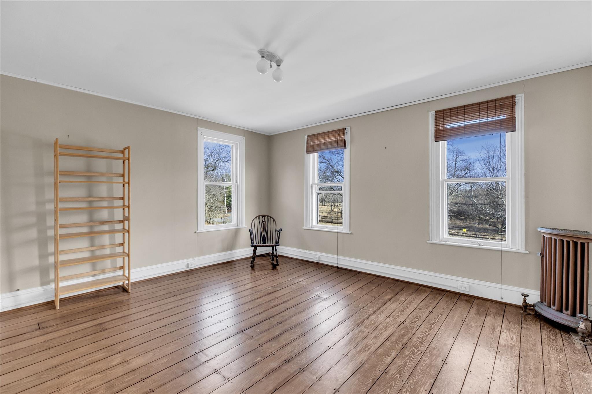 Single Family Halyoake  Suffolk County, NY 11957, MLS-818991-19