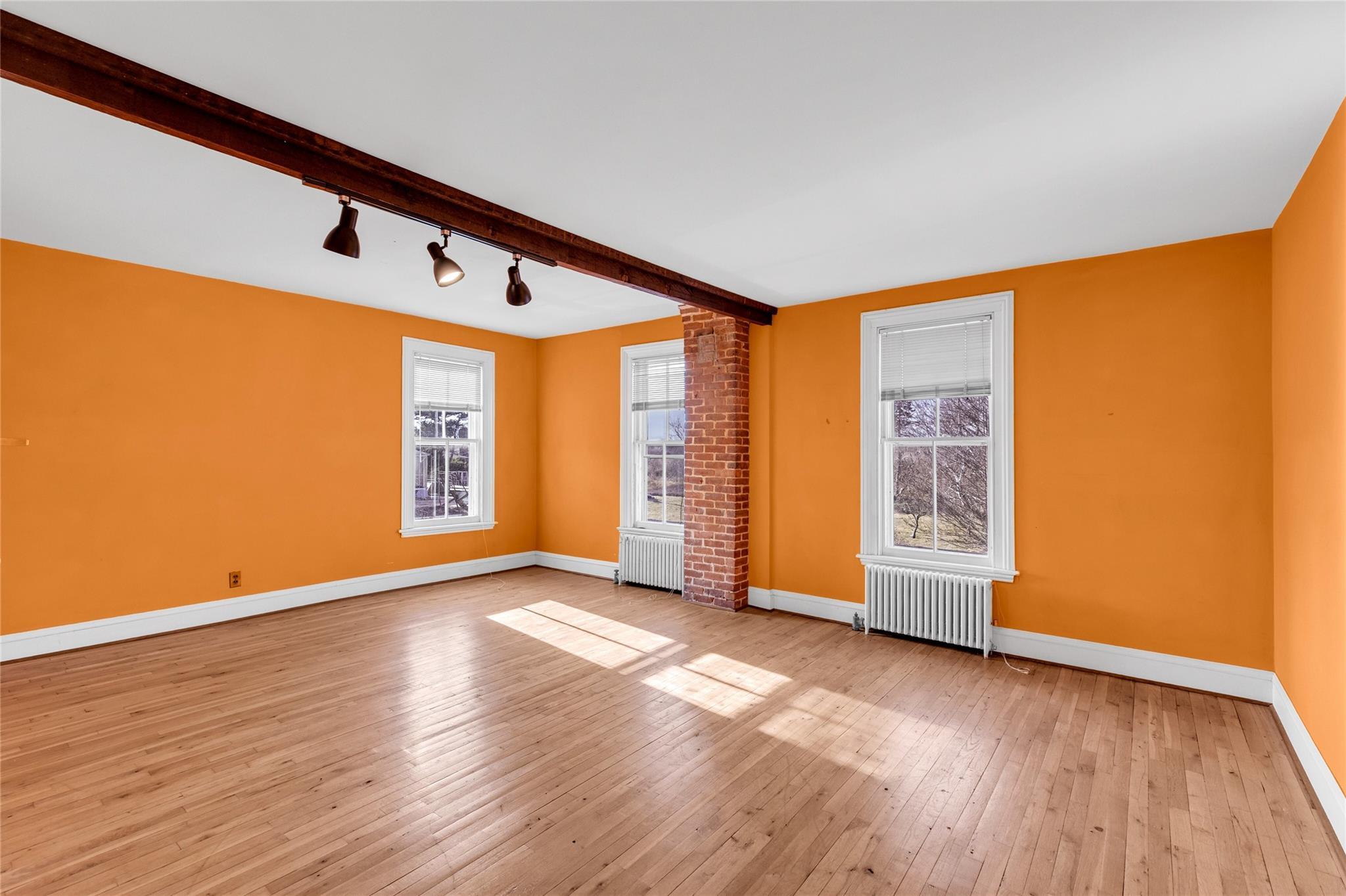 Single Family Halyoake  Suffolk County, NY 11957, MLS-818991-22