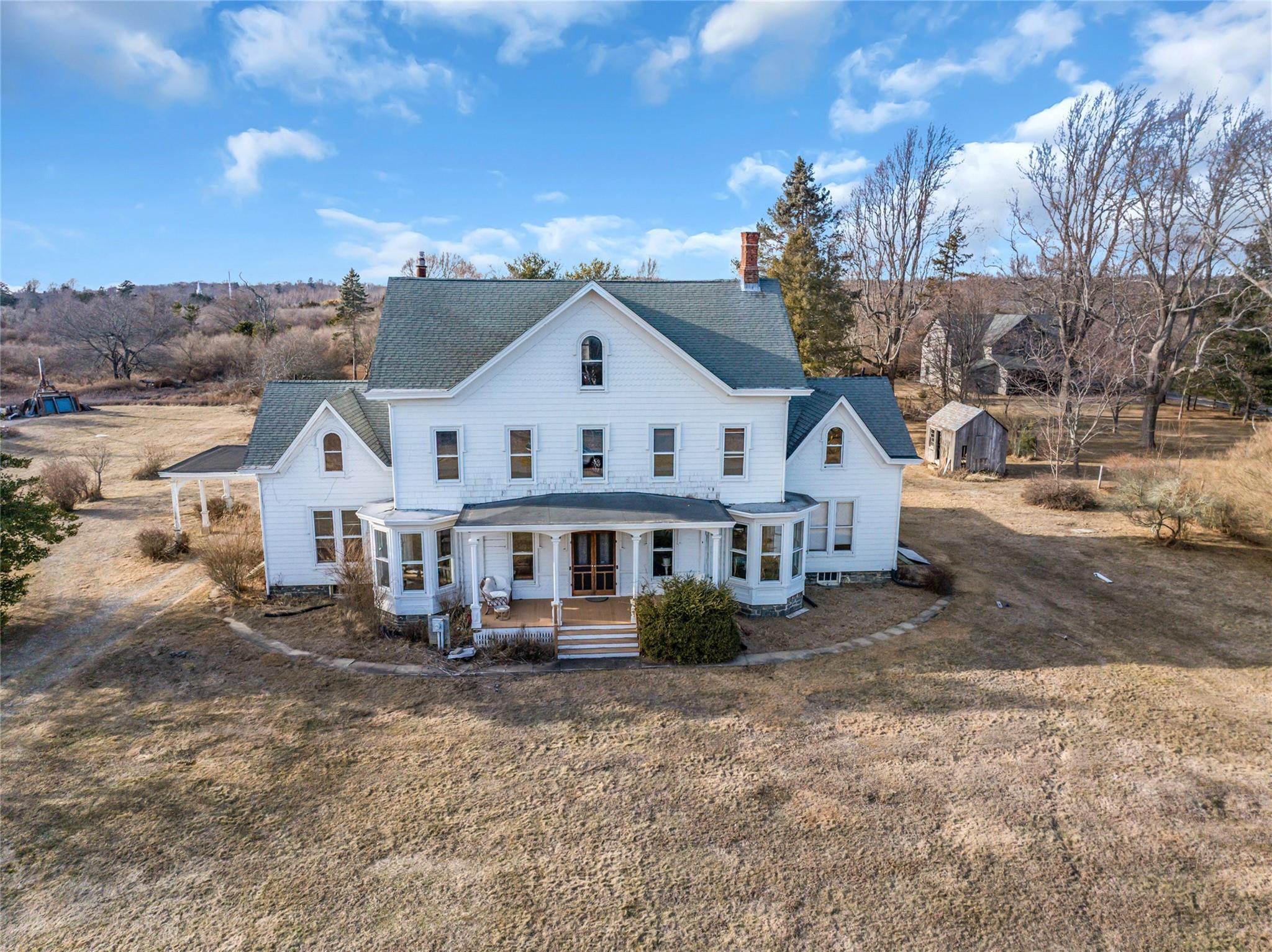 Single Family Halyoake  Suffolk County, NY 11957, MLS-818991-3