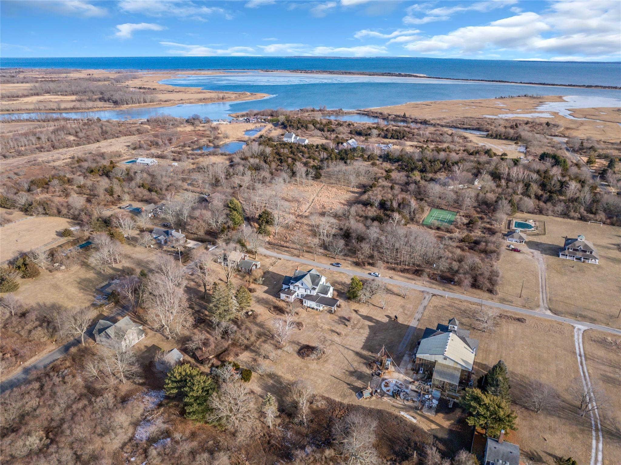 Single Family Halyoake  Suffolk County, NY 11957, MLS-818991-33